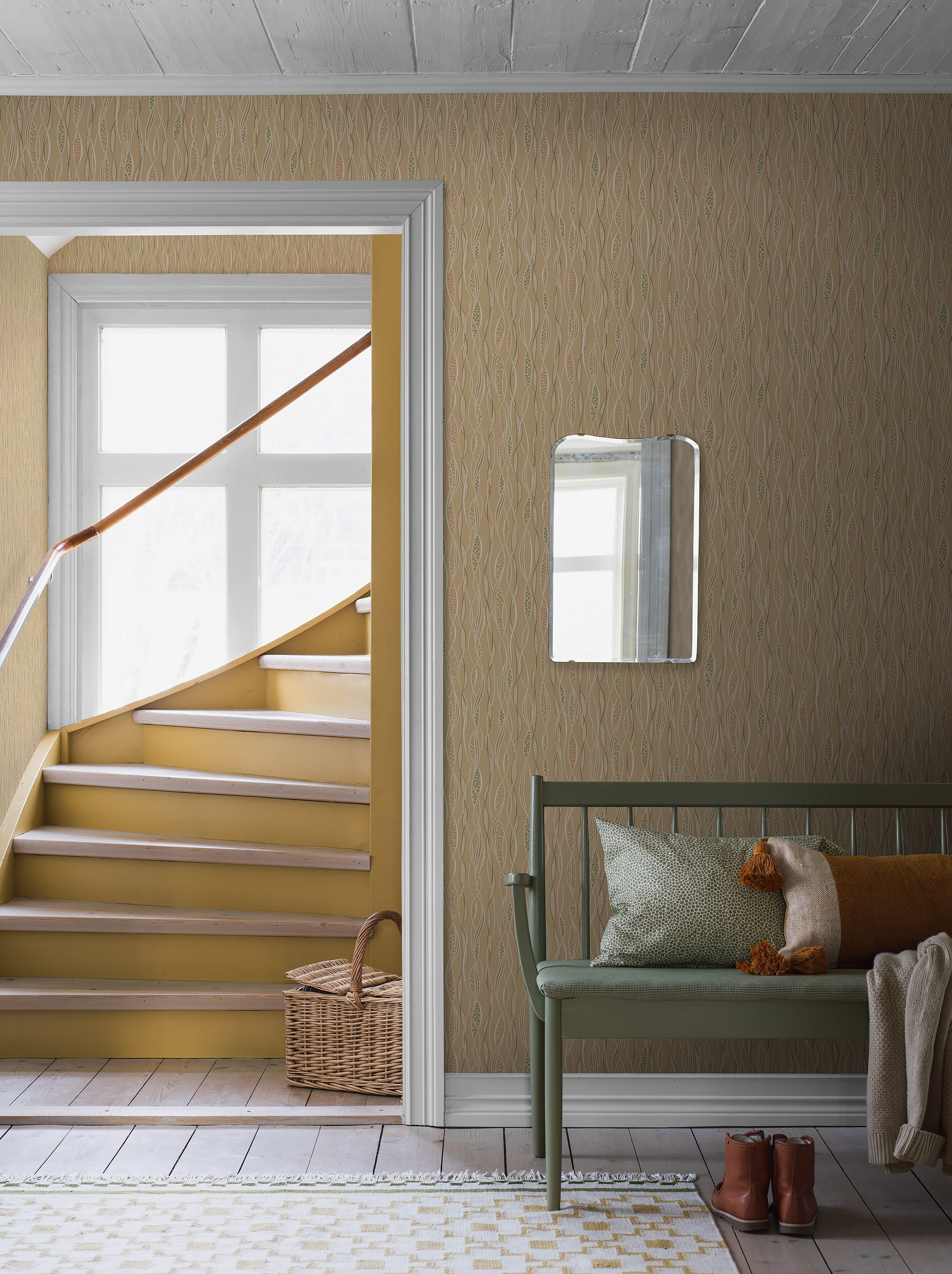 2032_Schlager_Roomshot_Hallway.jpg