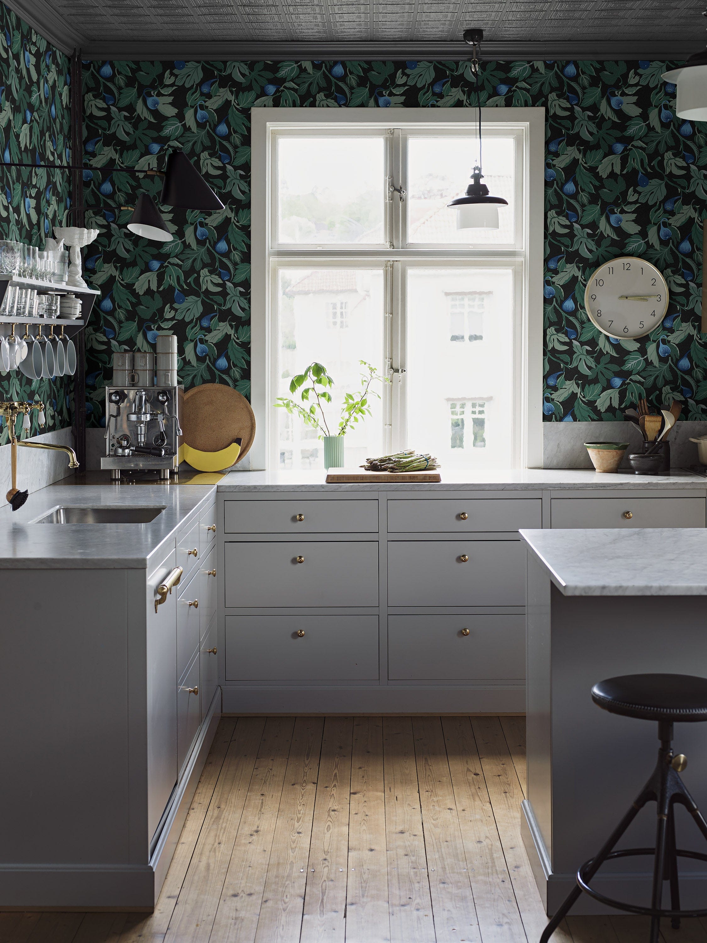 2060_Figs_Roomshot_Kitchen.jpg