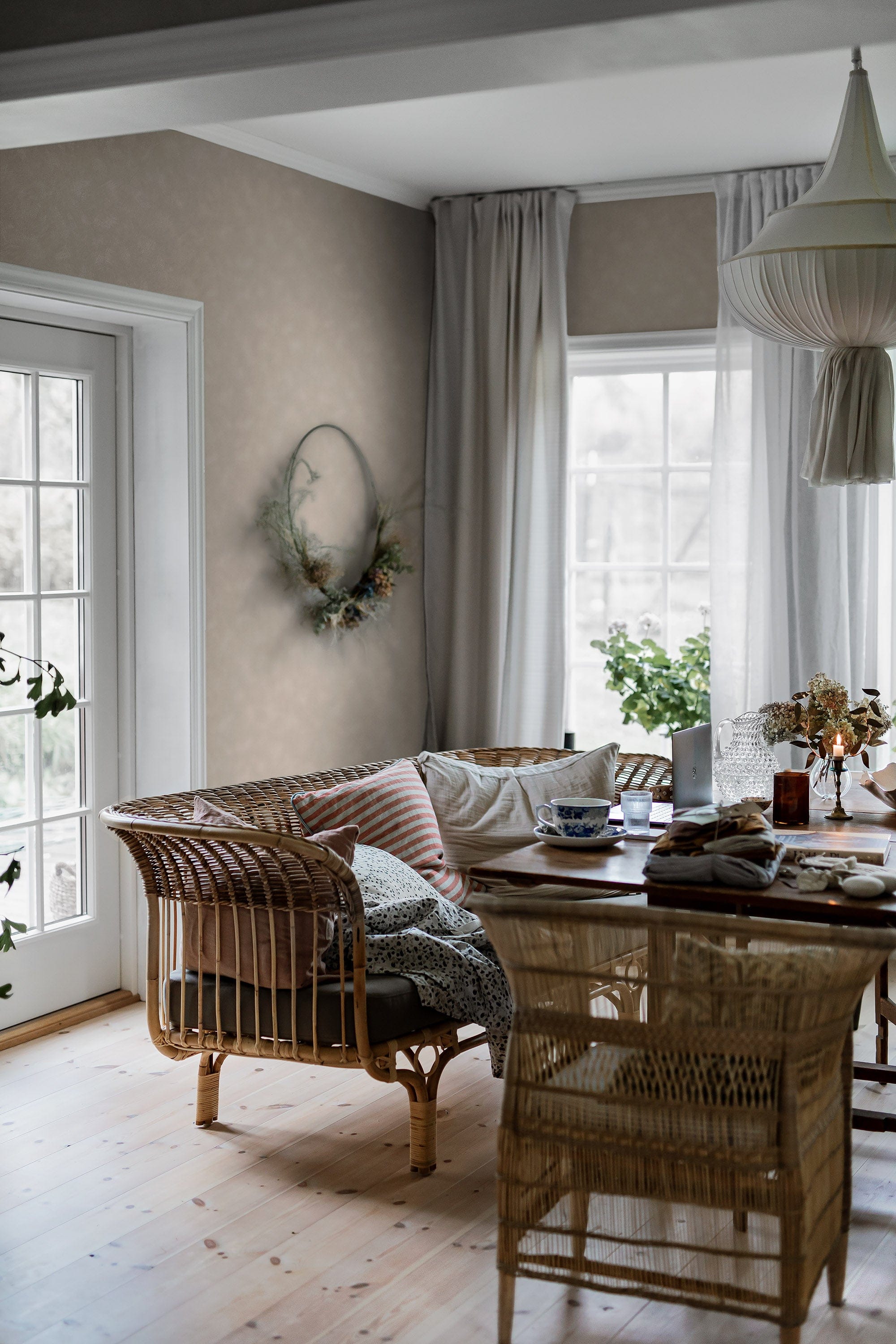 3586_PaintersWall_Roomshot.jpg