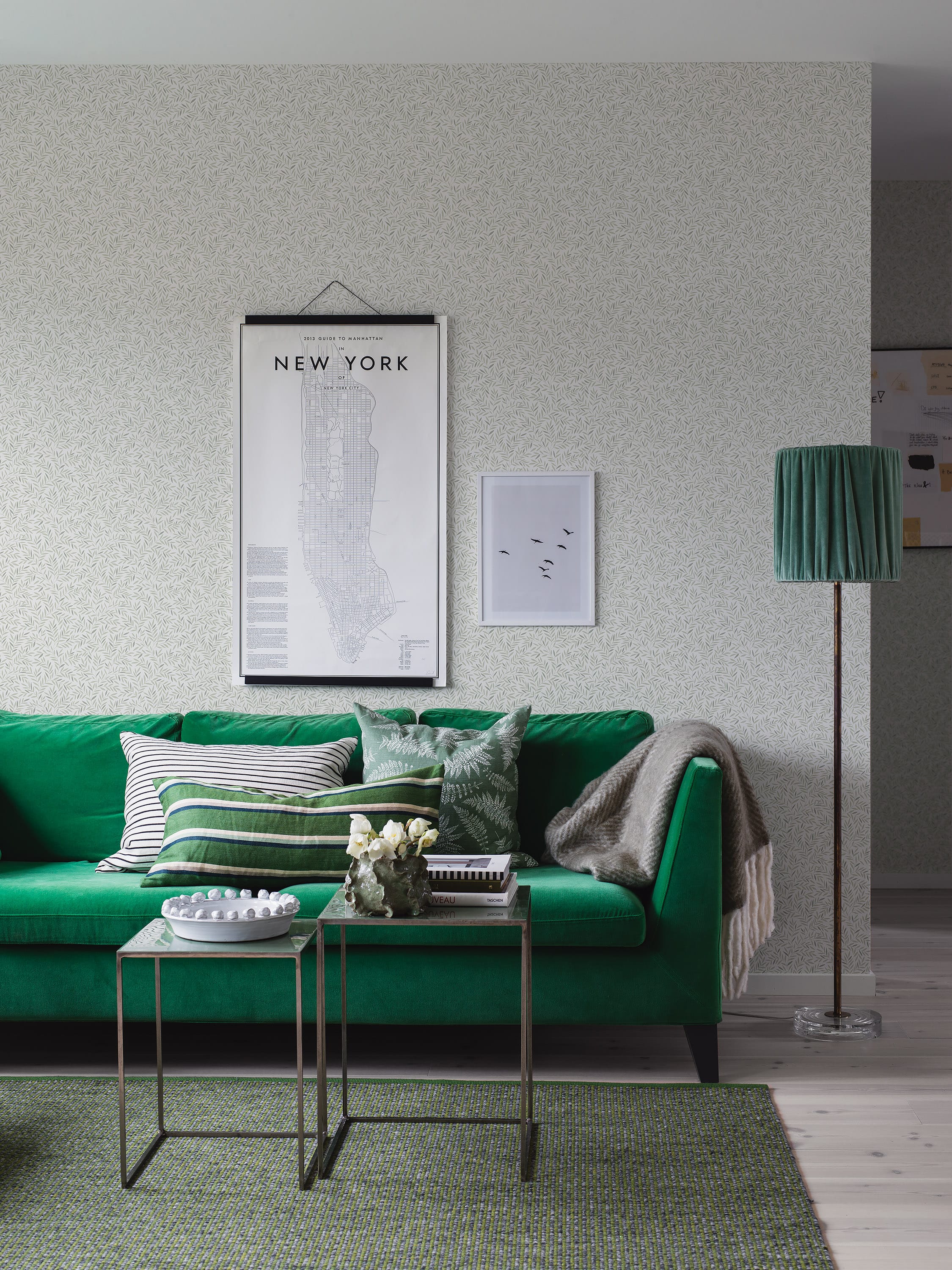 38606_007_Borosan_Roomshot_Livingroom.jpg