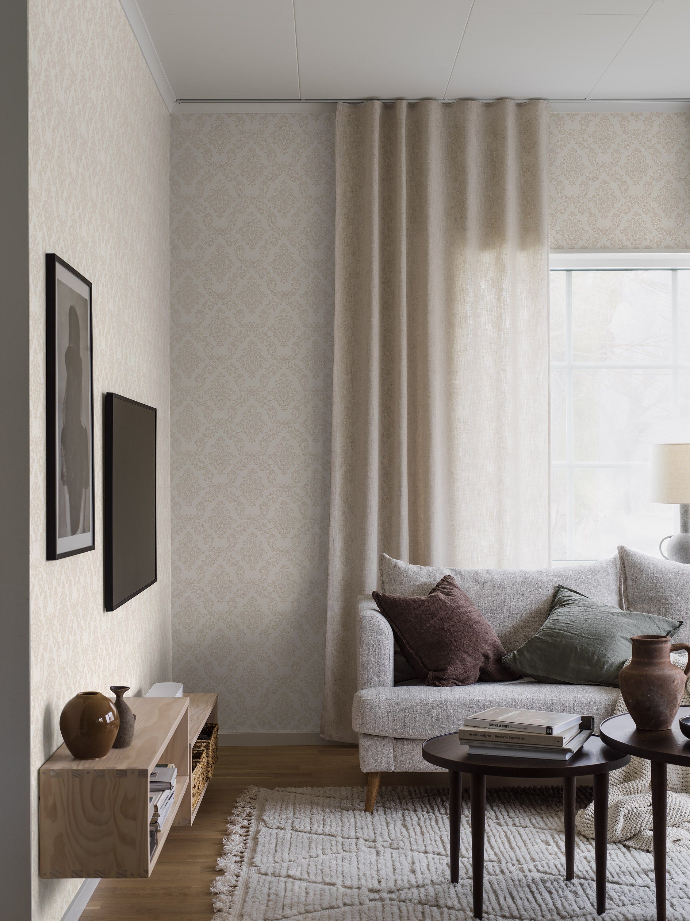 38744_Ottilia_Roomshot_Livingroom.jpg