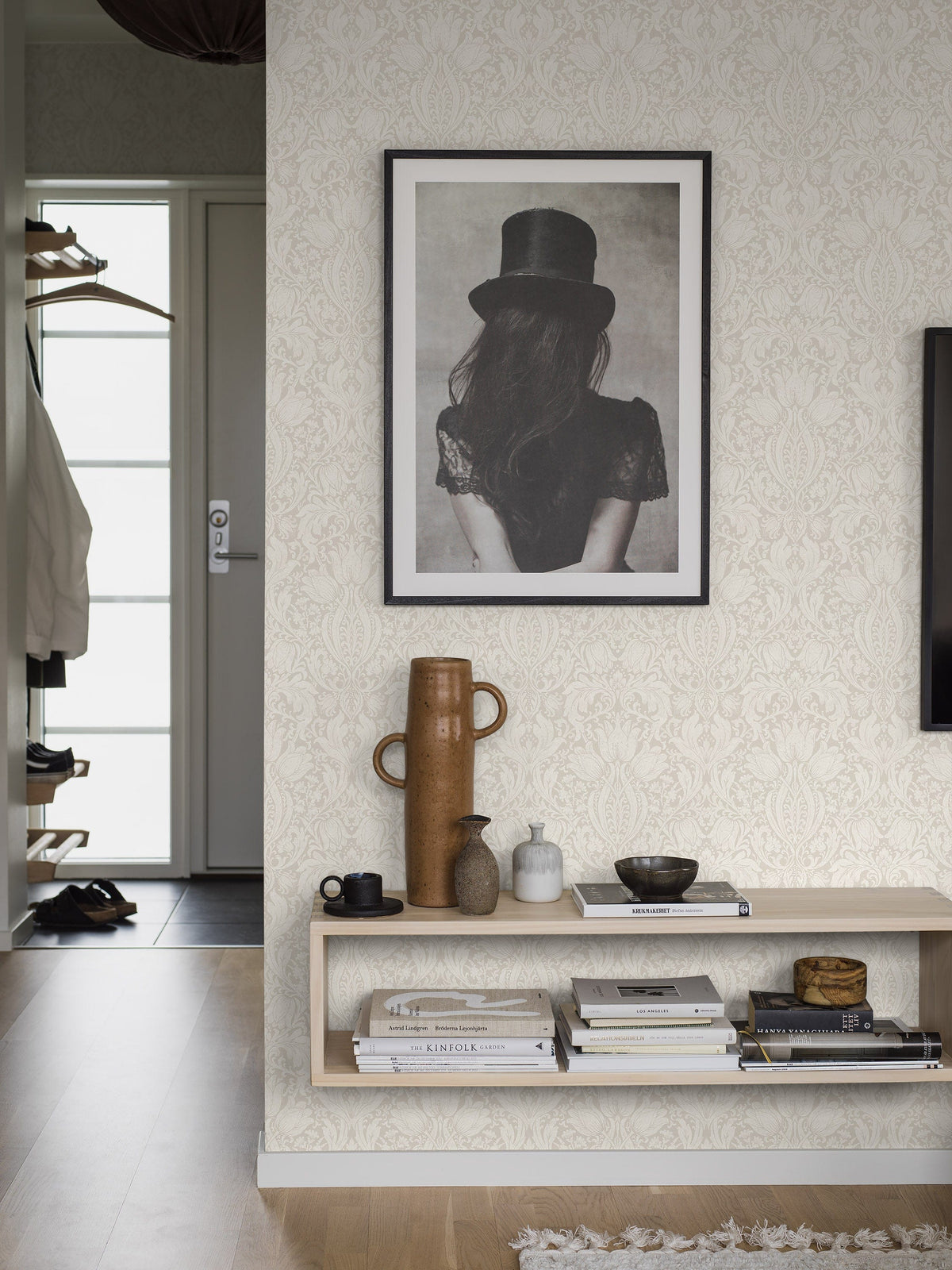 38749_Alba_Roomshot_Livingroom_2.jpg
