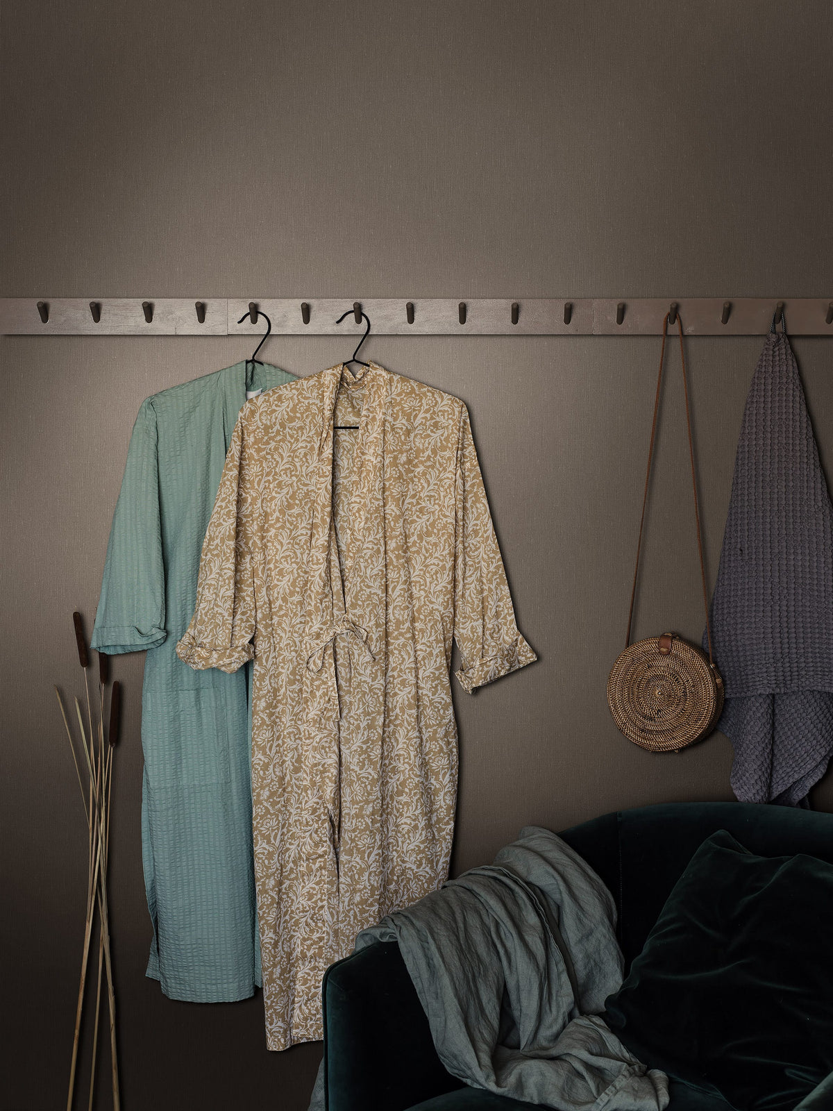 4316_Vintage_Wood-3_Roomshot.jpg