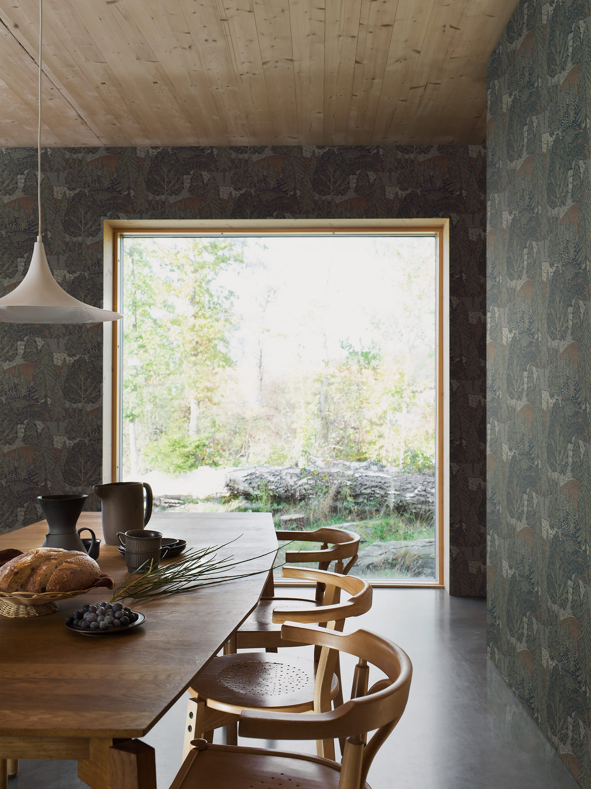 4701_NorthenForest-3_Roomshot_DiningArea.jpg