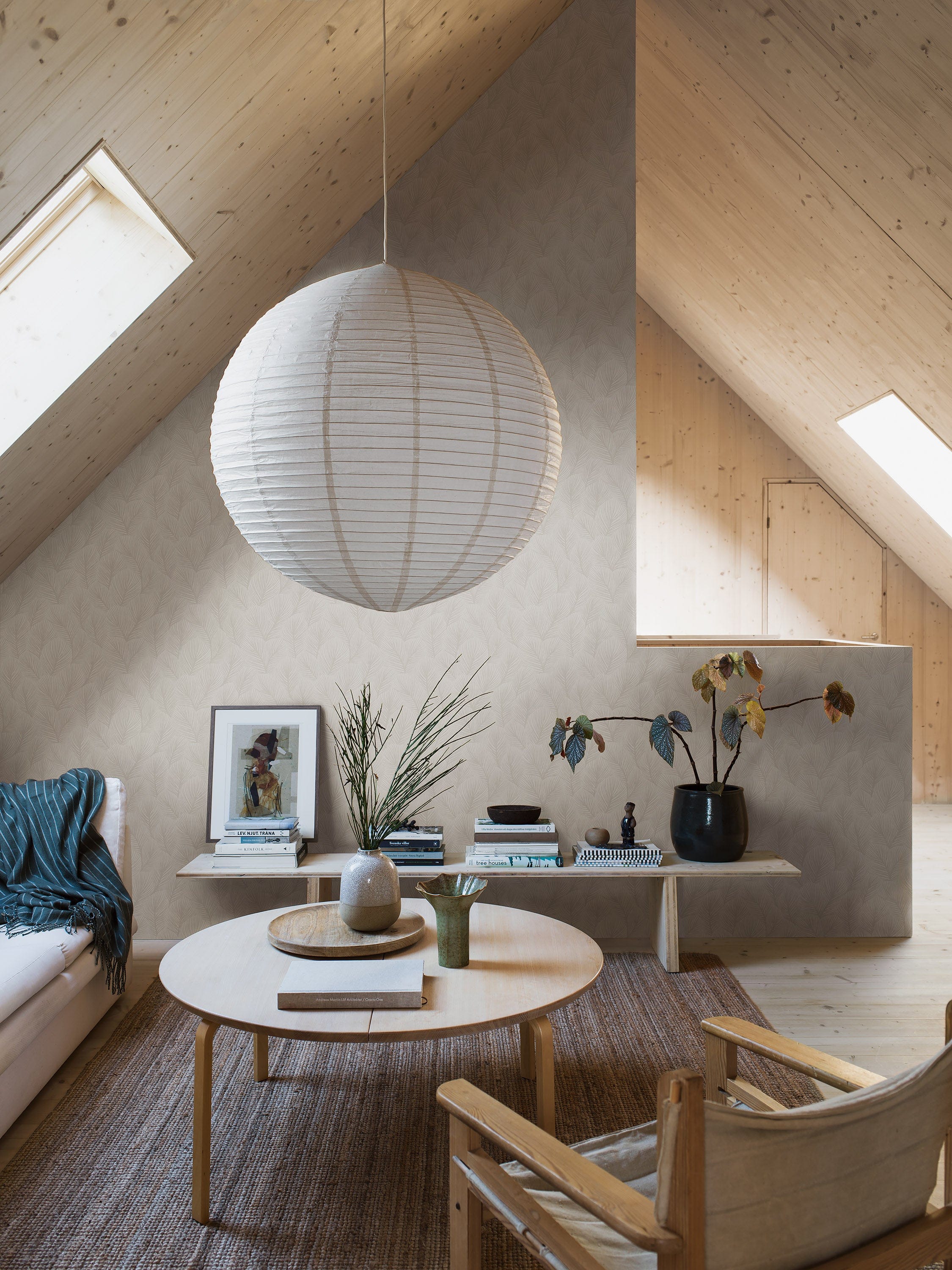 4705_PineTree_Roomshot_Livingroom.jpg