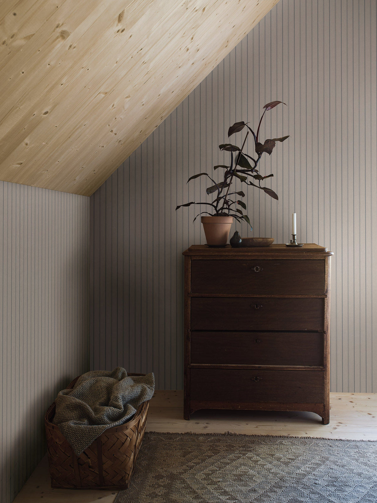4719_WoodlandStripe_Roomshot_Bedroom.jpg