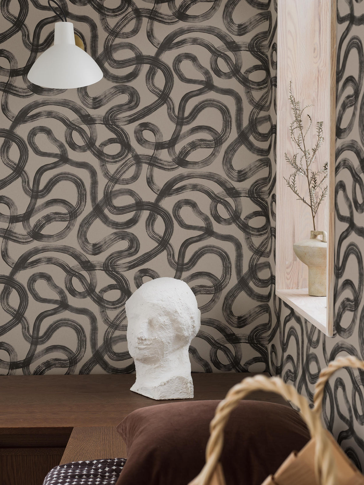 4735_Curve_Roomshot_1.jpg