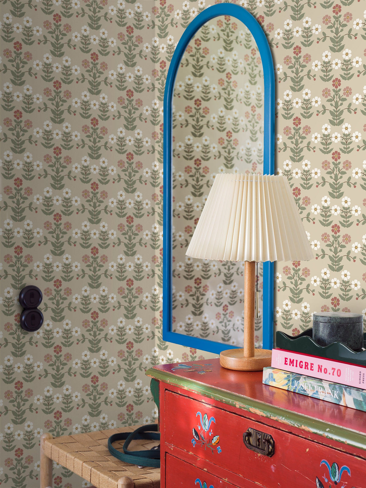 4810_Sippor-2_Roomshot_Hallway.jpg