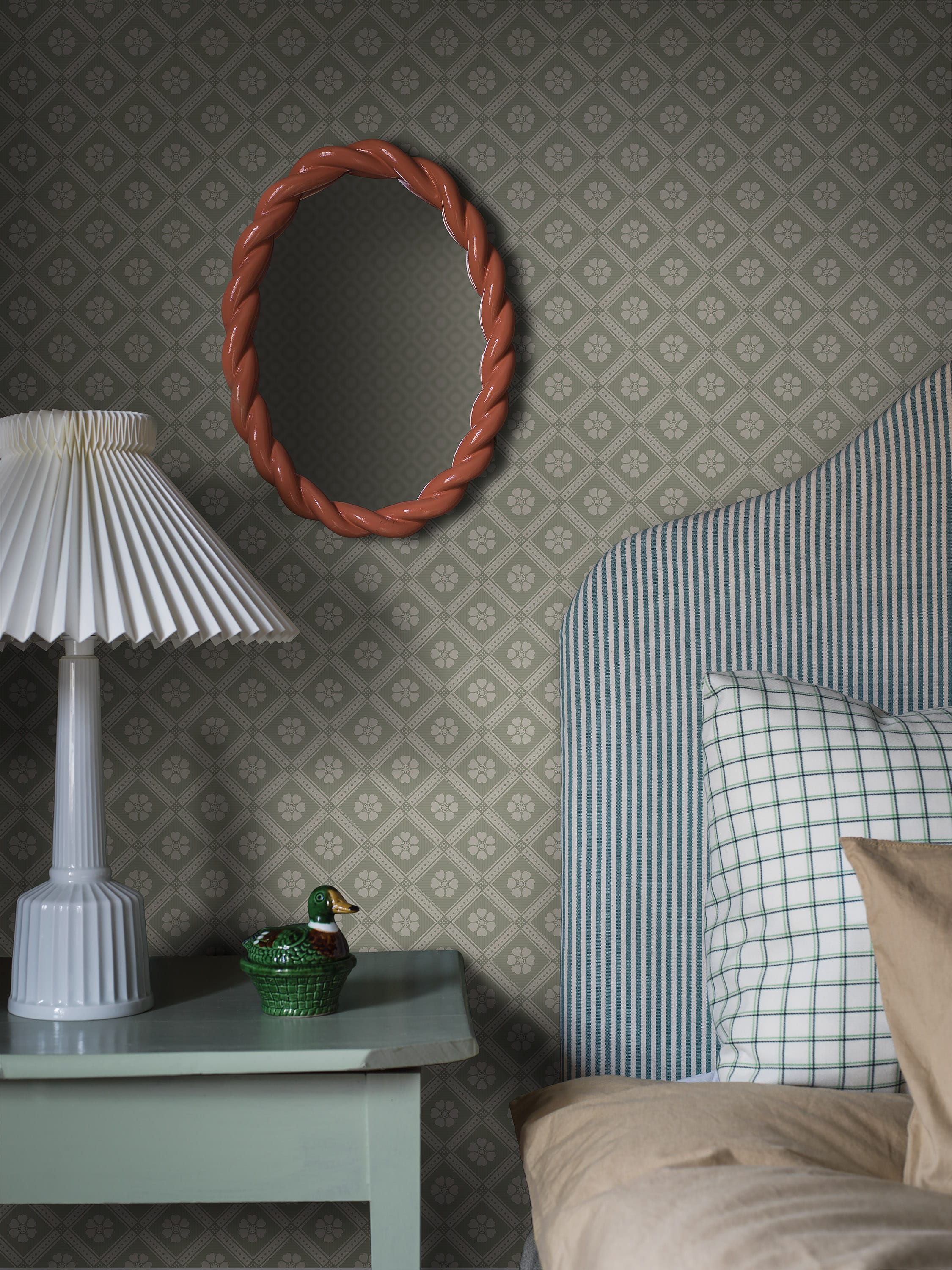 4822_Love_Roomshot_Bedroom.jpg
