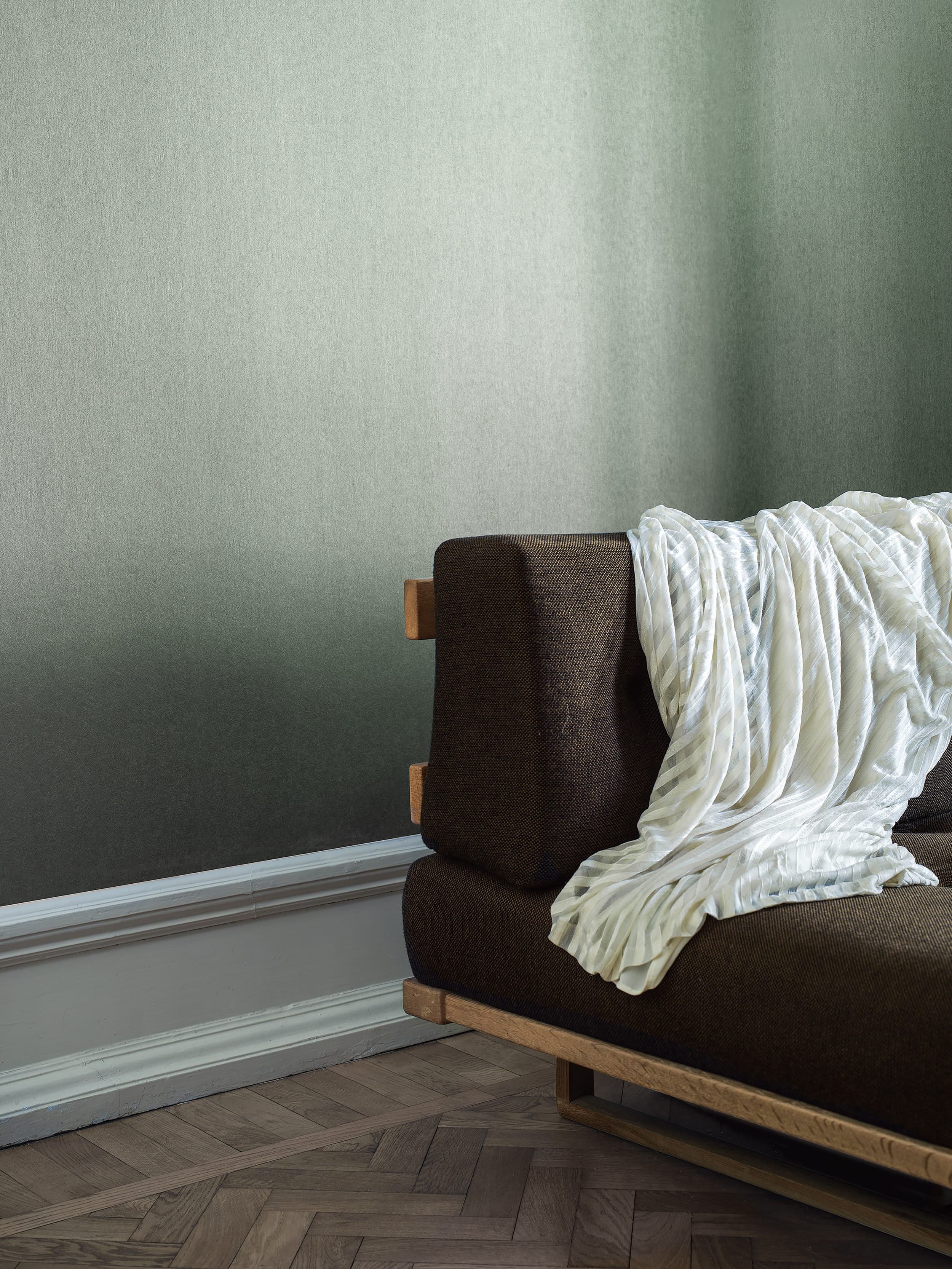 4881_MixMetallic_Roomshot_1.jpg