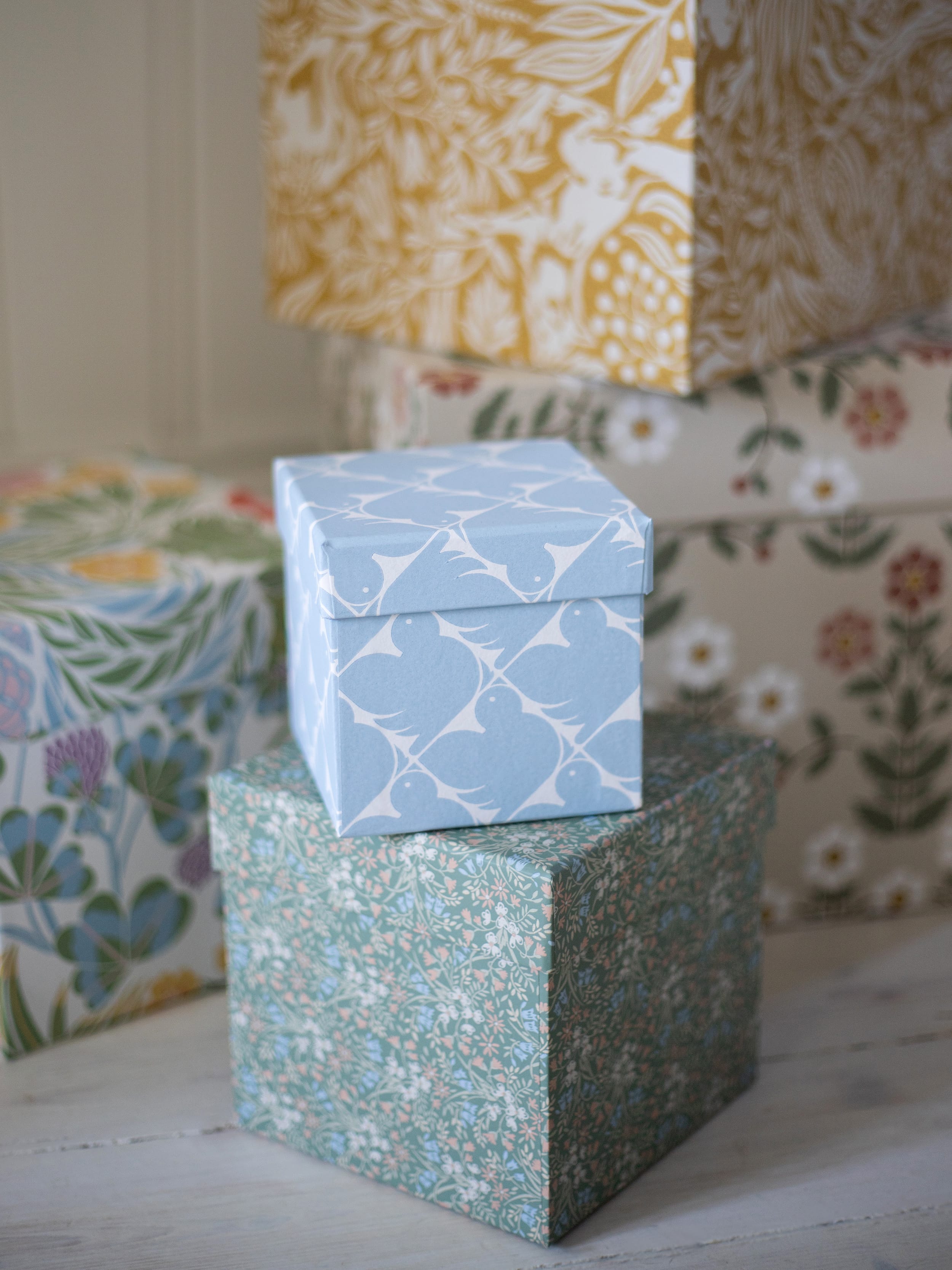 604817_NewHeritage_Boxset_Detail_2.jpg