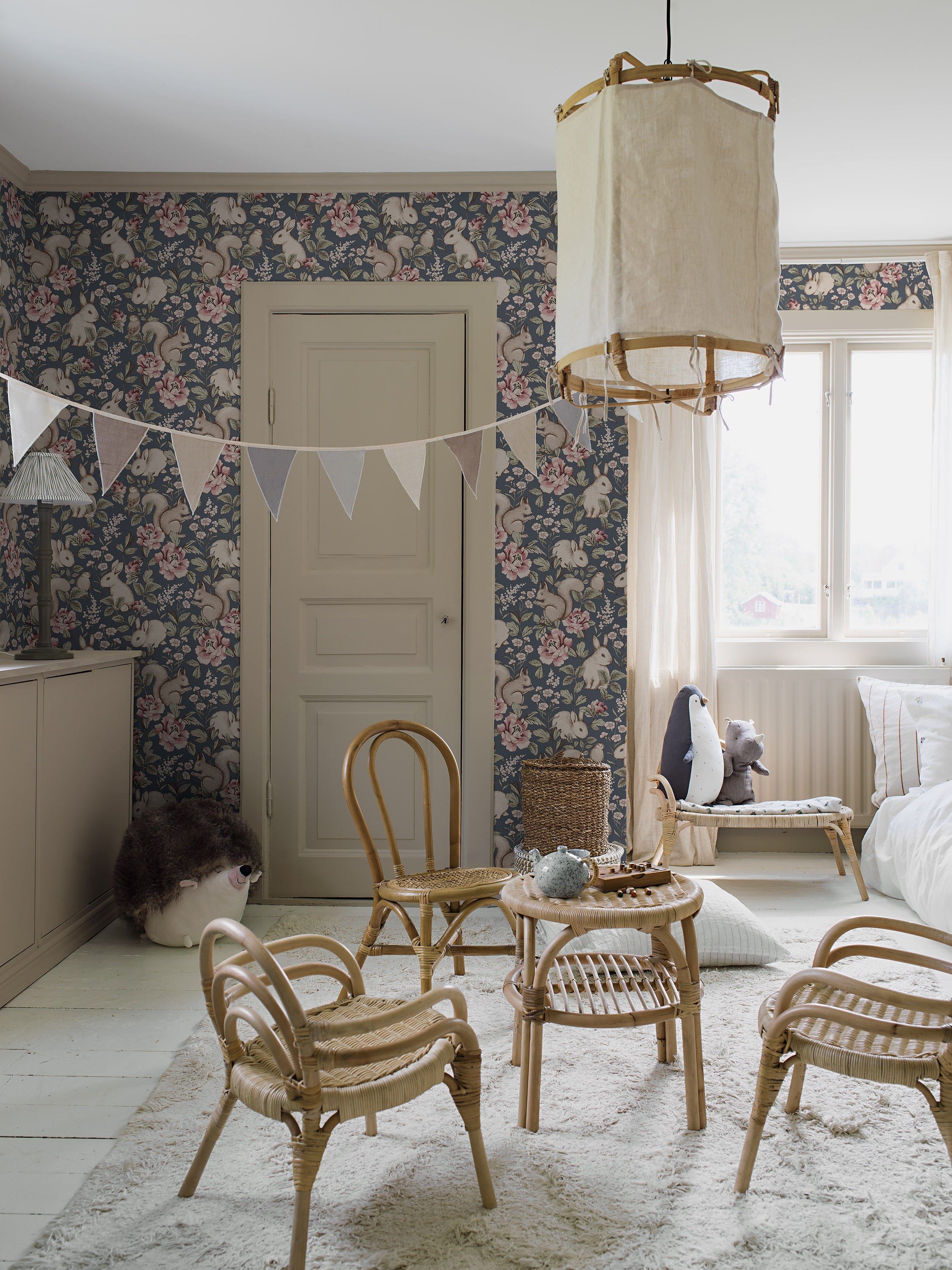 6932_MagicForest_Roomshot.jpg