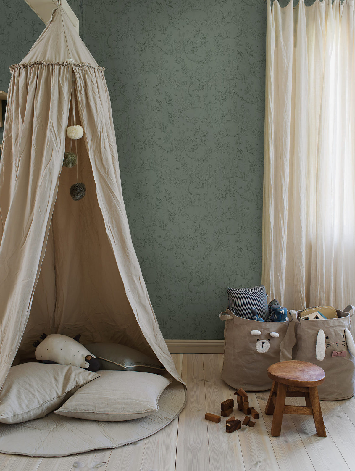 7477_ForestFriends_Roomshot_3.jpg
