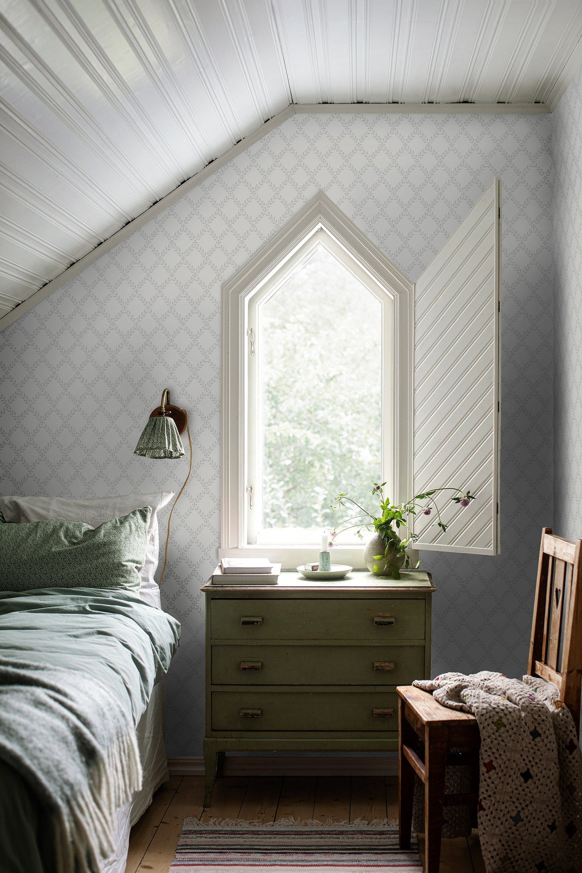 7670_Trellis_Roomshot_Bedroom.jpg