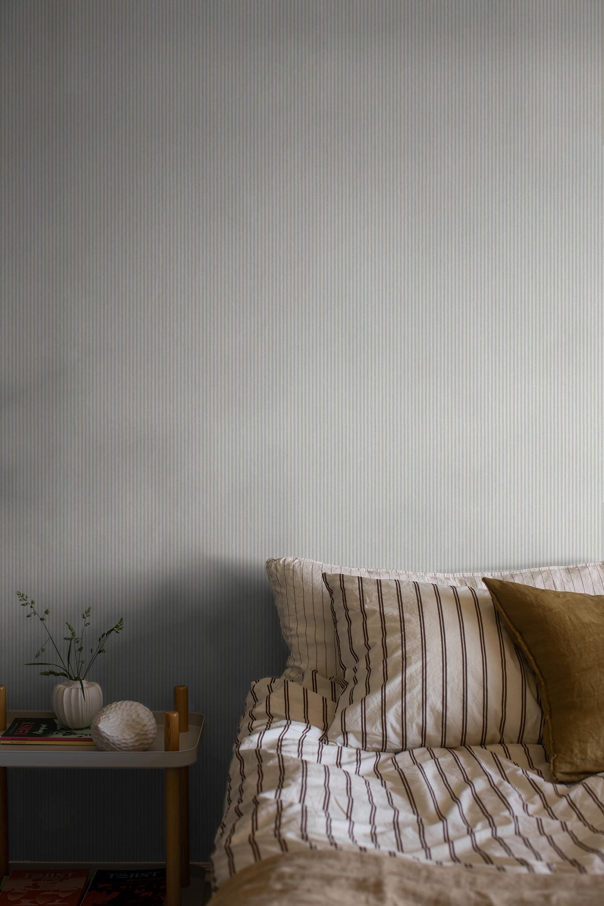 7863_PolkaStripe_Bedroom_Roomshot.jpg