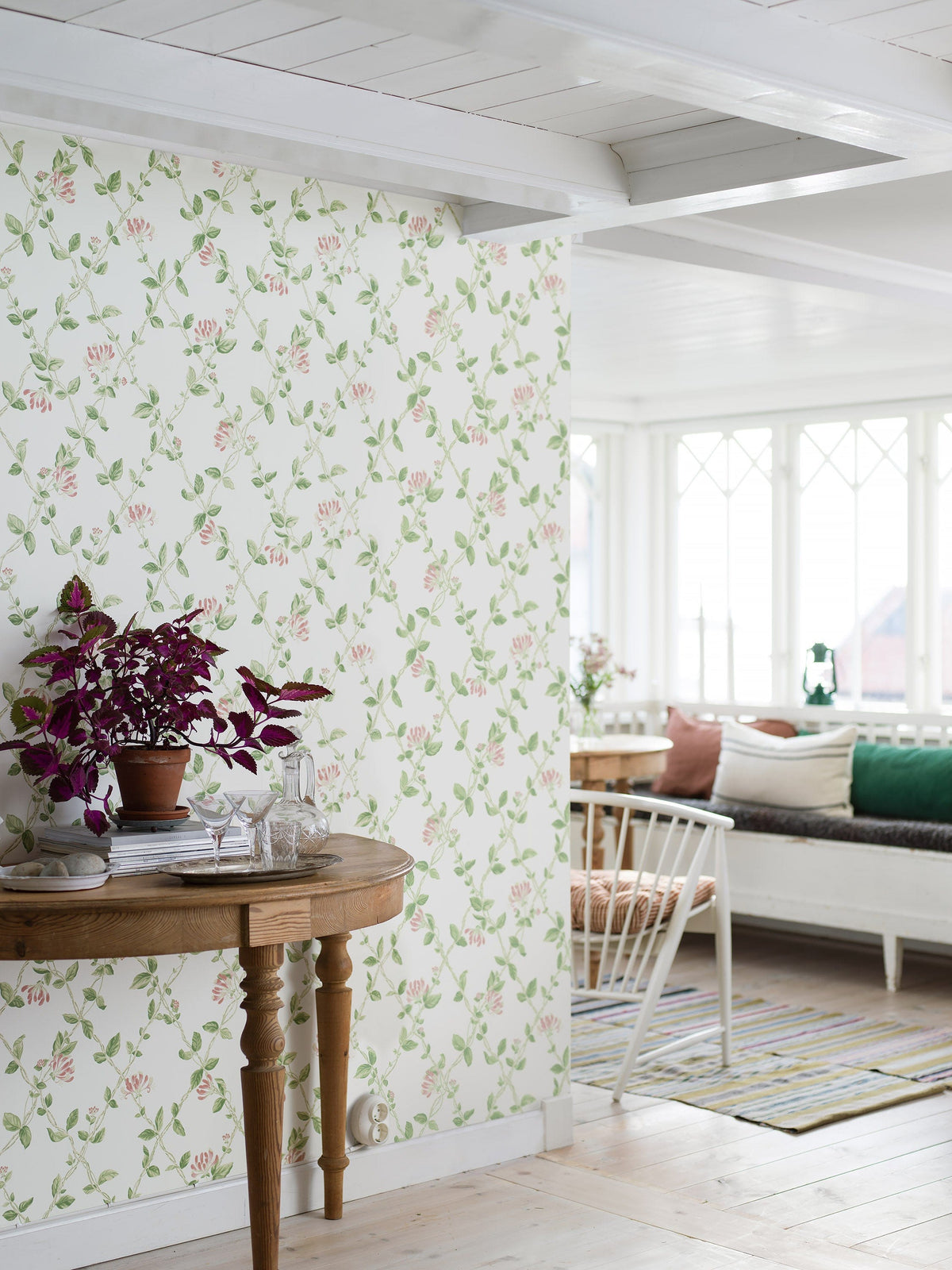 8852_Honeysuckle_Roomshot_1.jpg