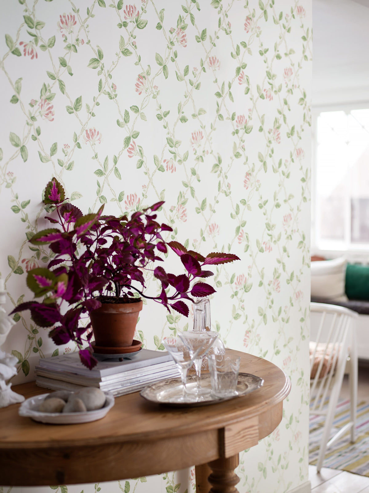 8852_Honeysuckle_Roomshot_DiningArea.jpg