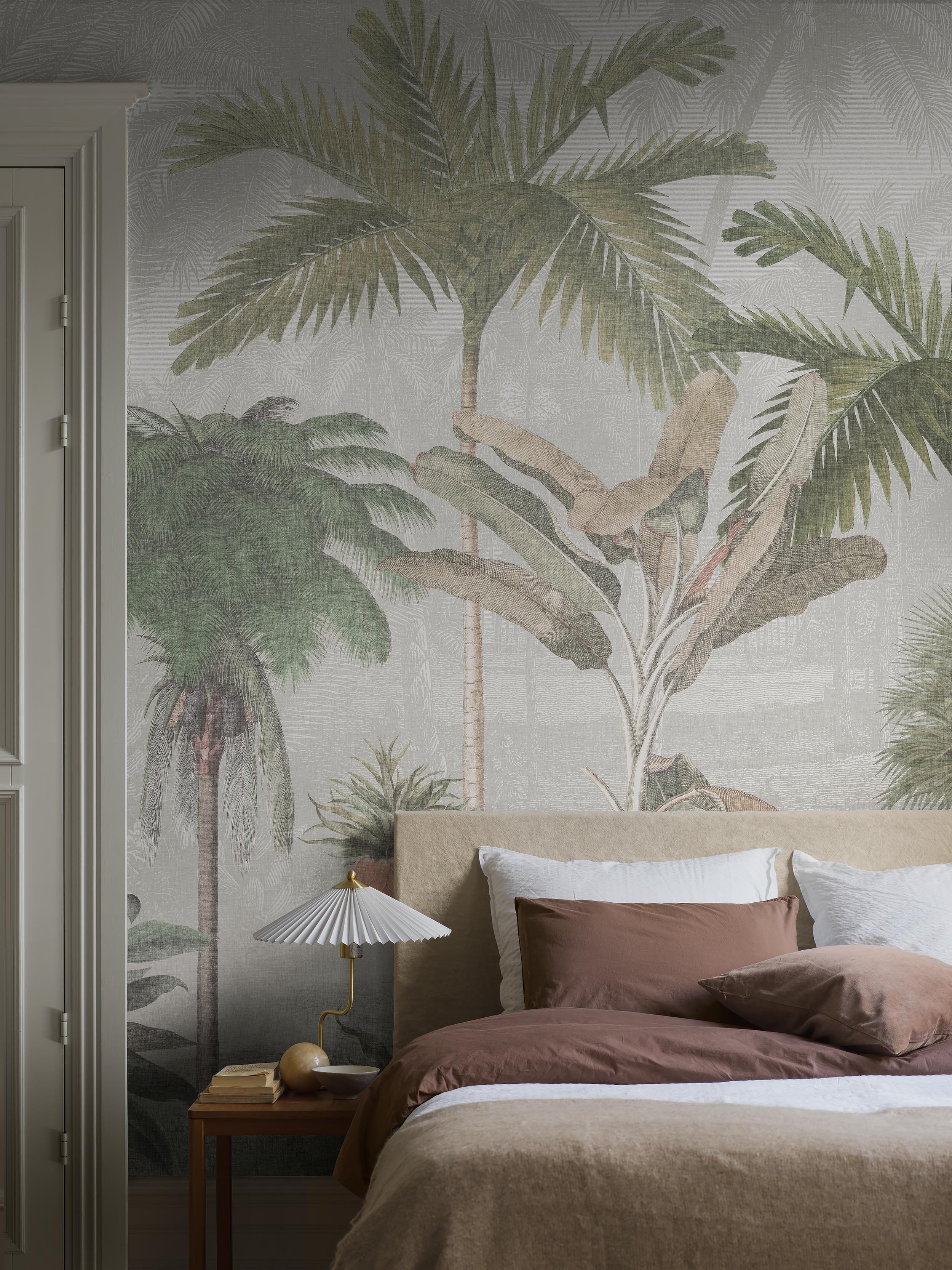 9454W_Vintagepalms_Bedroom_Roomshot.jpg