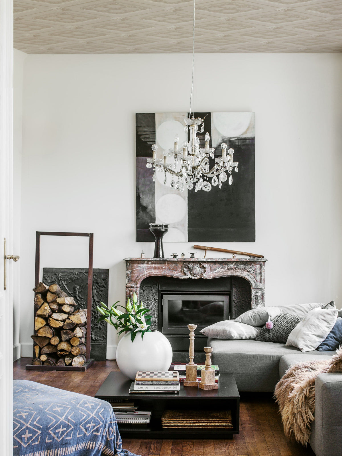 9552W_Paneling_Roomshot.jpg