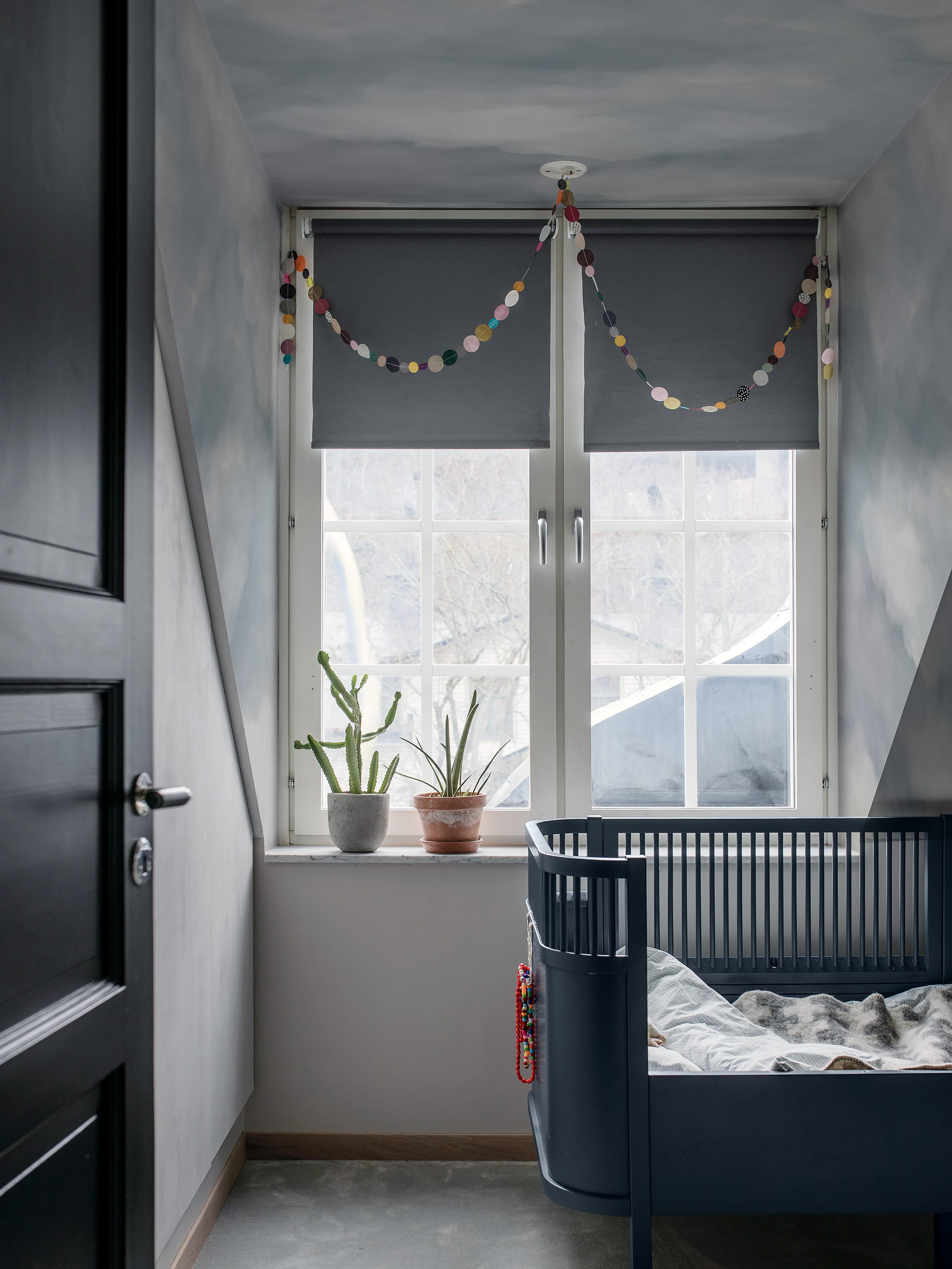9559W_Sky_Roomshot.jpg