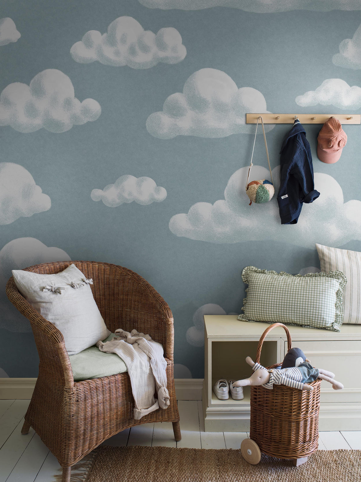 9618W_InTheClouds_Livingroom_Roomshot.jpg