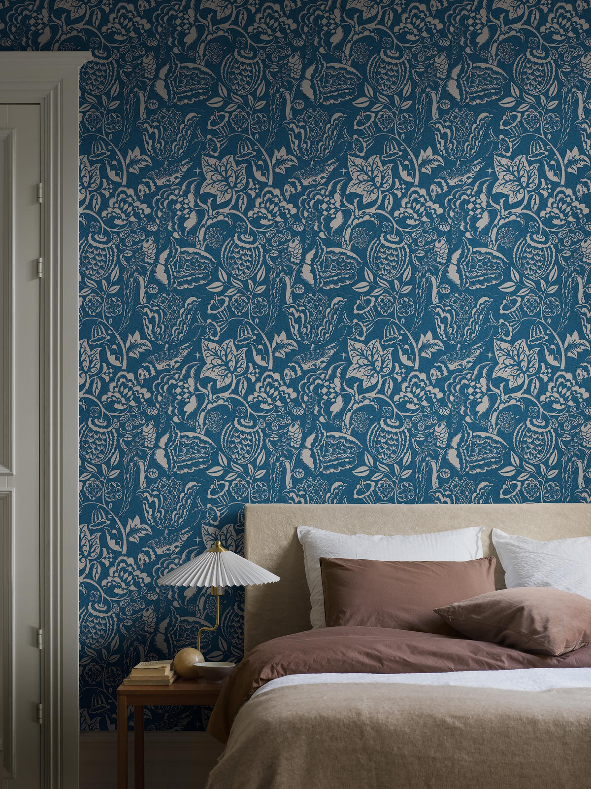 9647W_Wundervogel_Bedroom_Roomshot.jpg