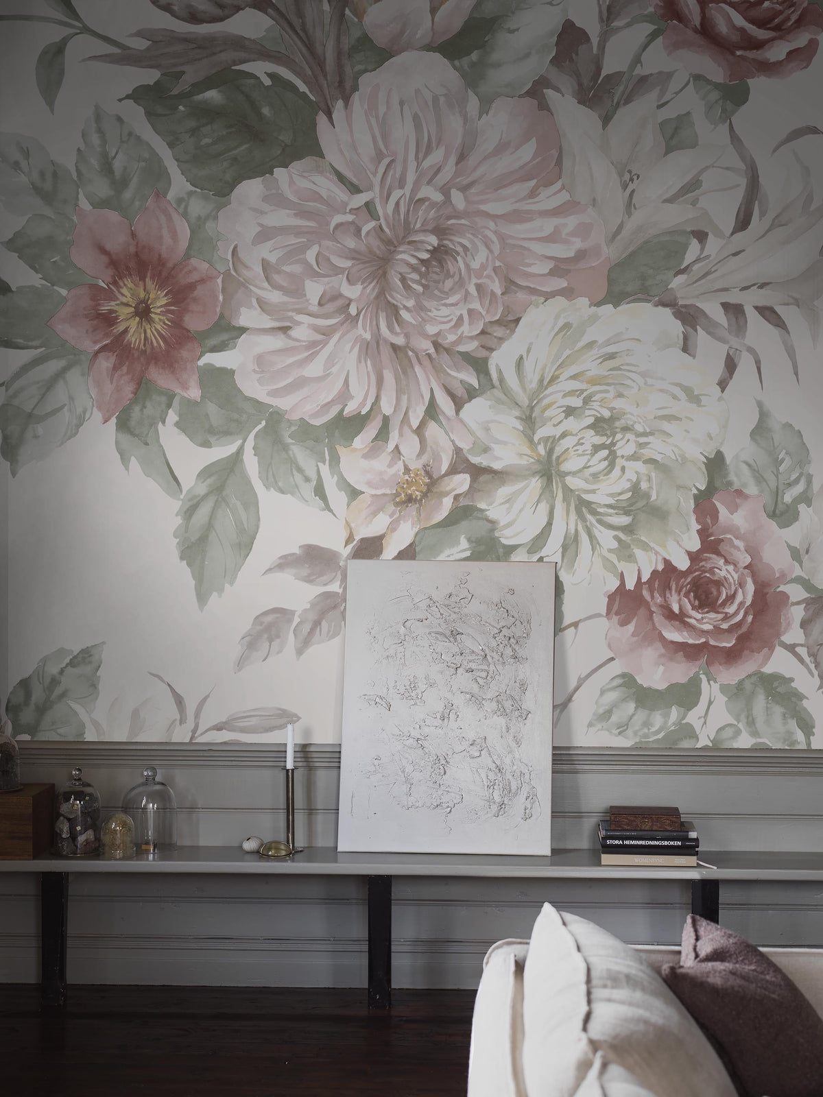 9722W_FloralCharmGrand_Roomshot_1.jpg