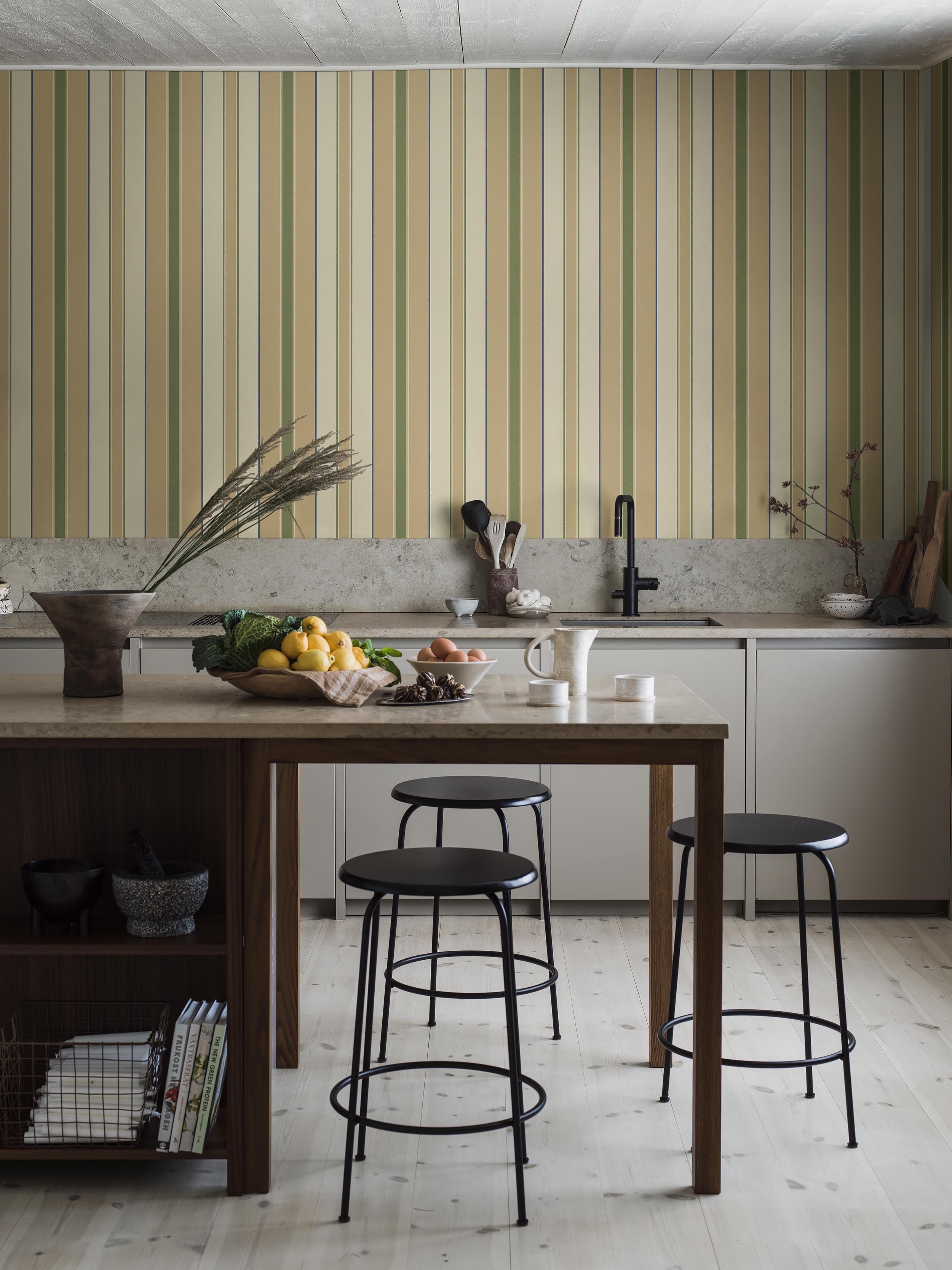 9789W_StockholmStripe_Kitchen_Roomshot_6.jpg
