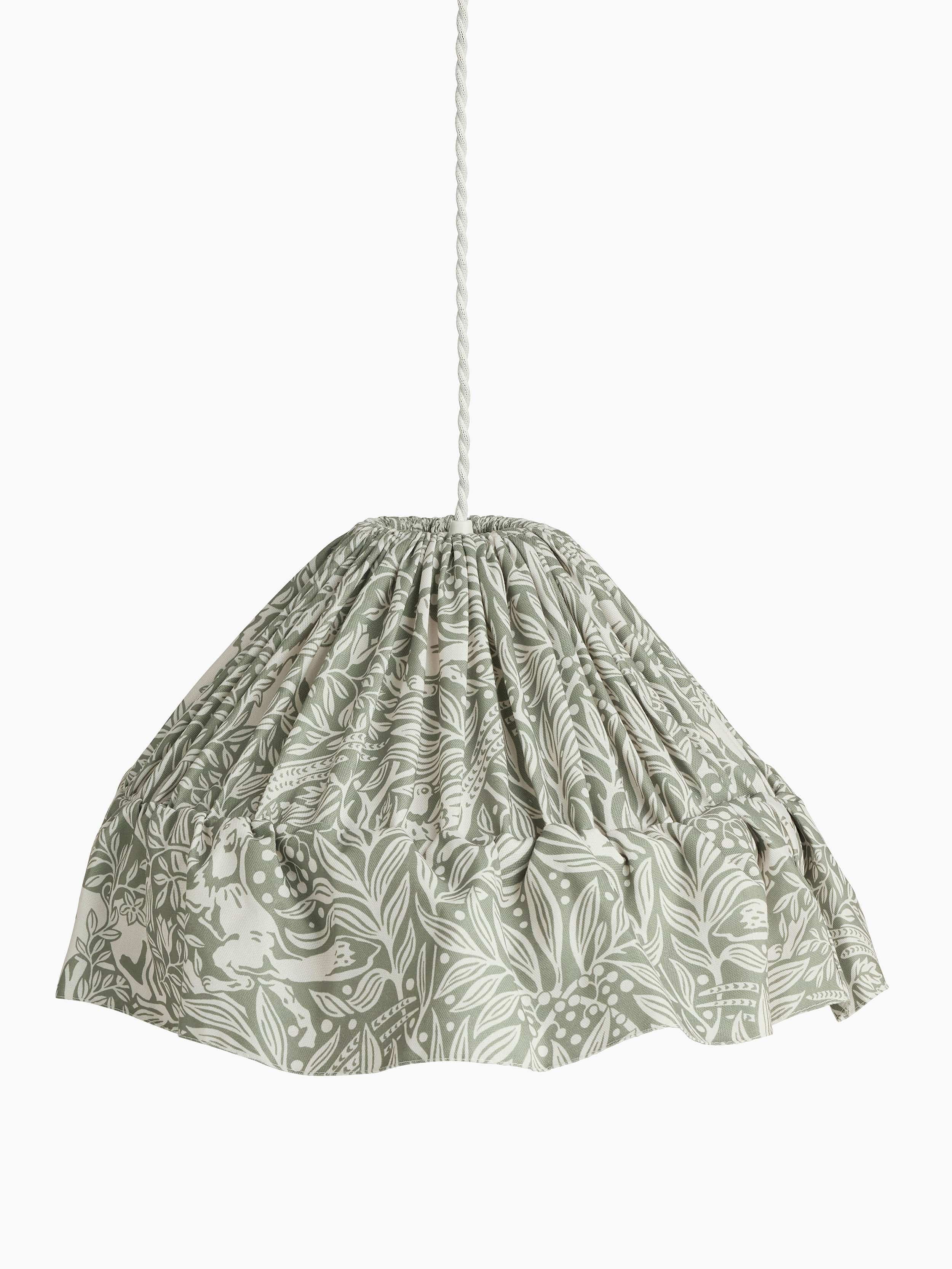 C1220464 _UndertheElderTaklampa40cm_Product.jpg