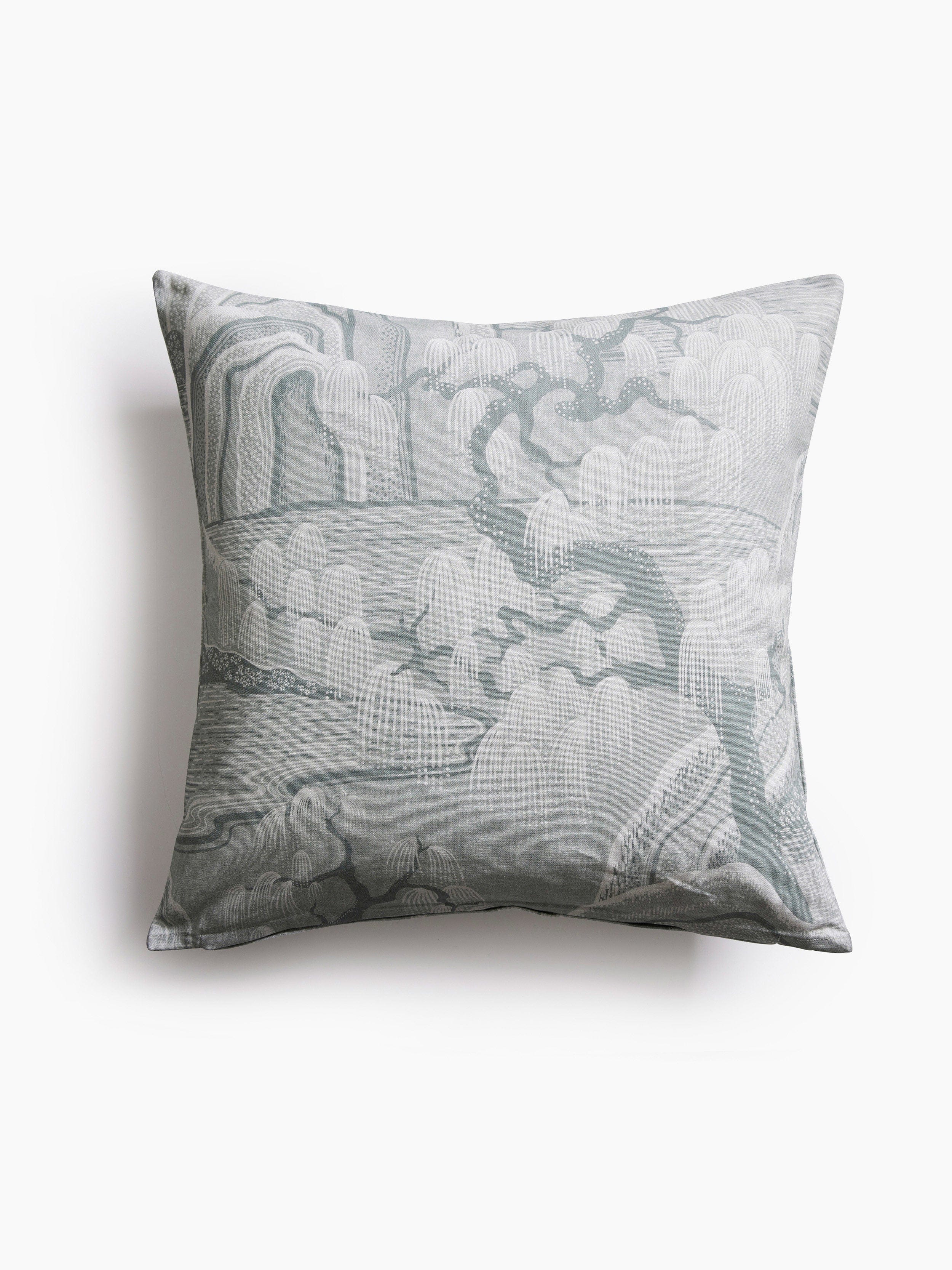 C231311_IndigoGardenKuddfodral50x50_Product.jpg
