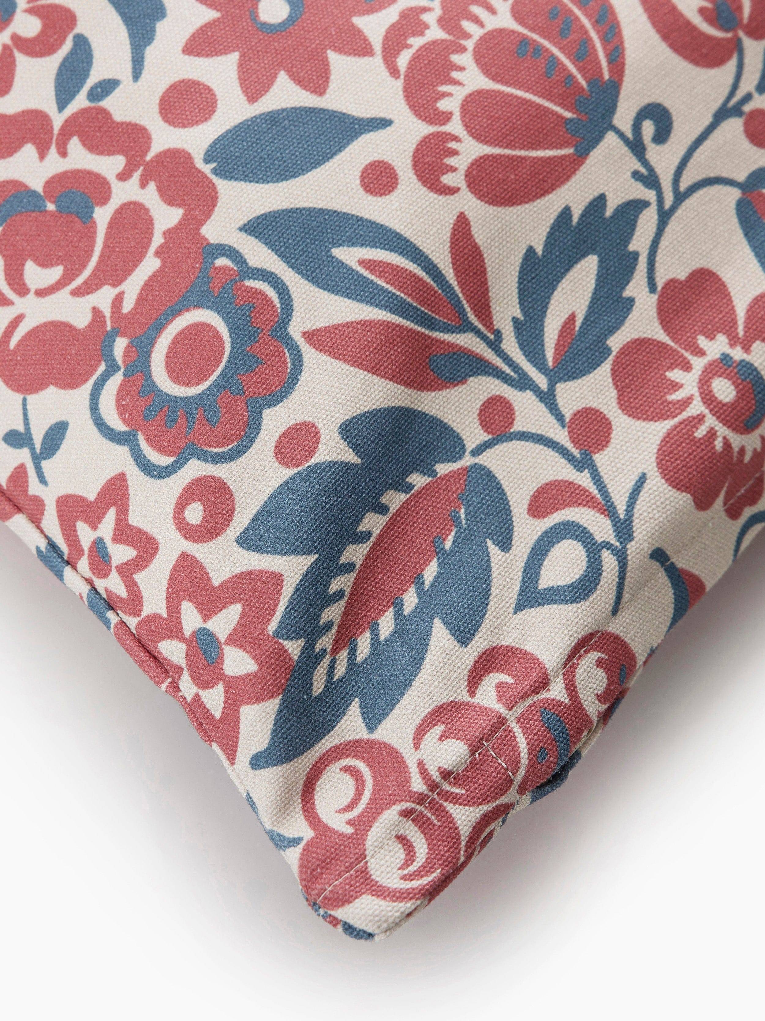 C248161_Elise-Kuddfodral50x50_Detail.jpg