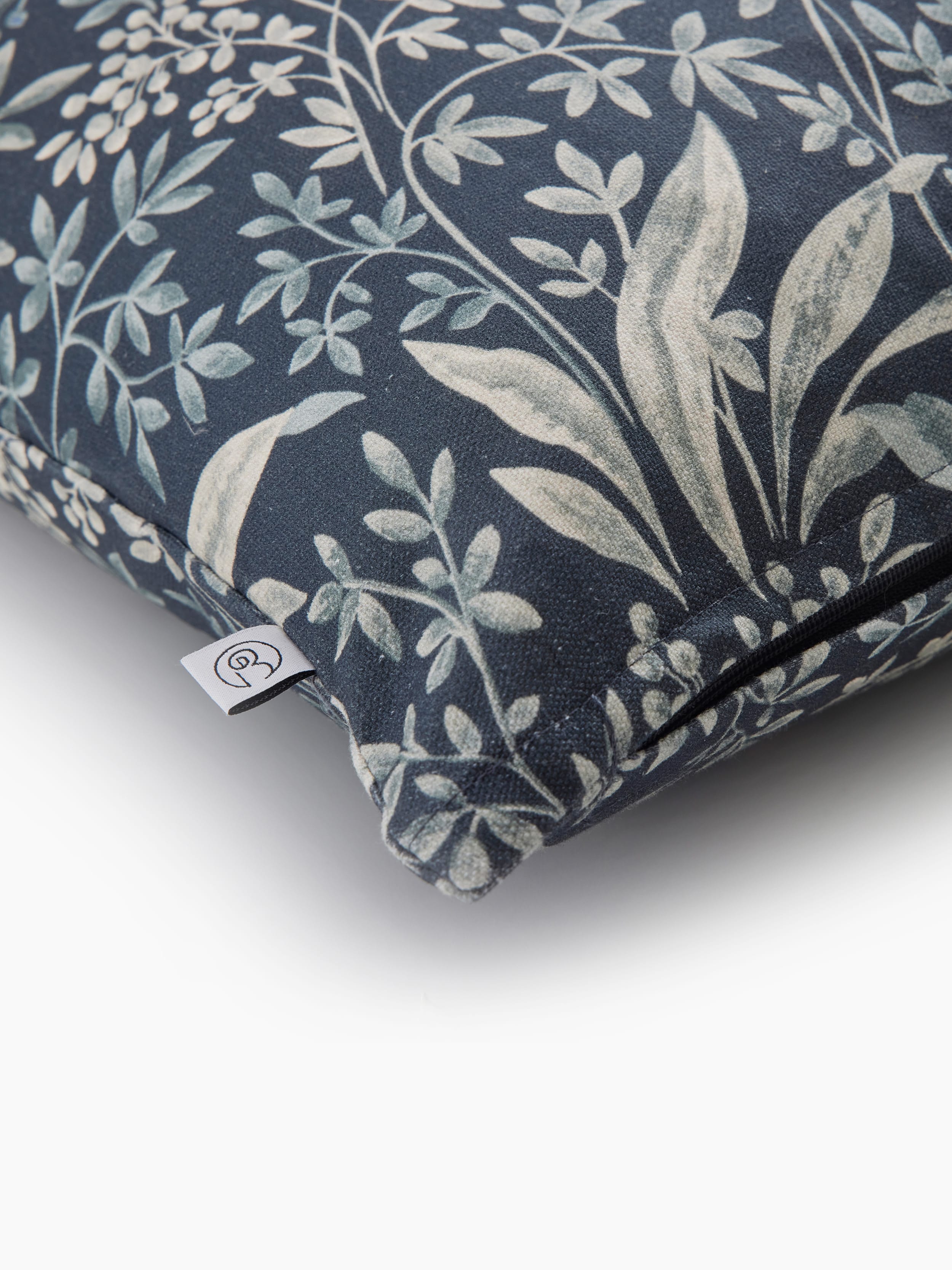 C263312_Nocturne_Kuddfodral_Detail.jpg