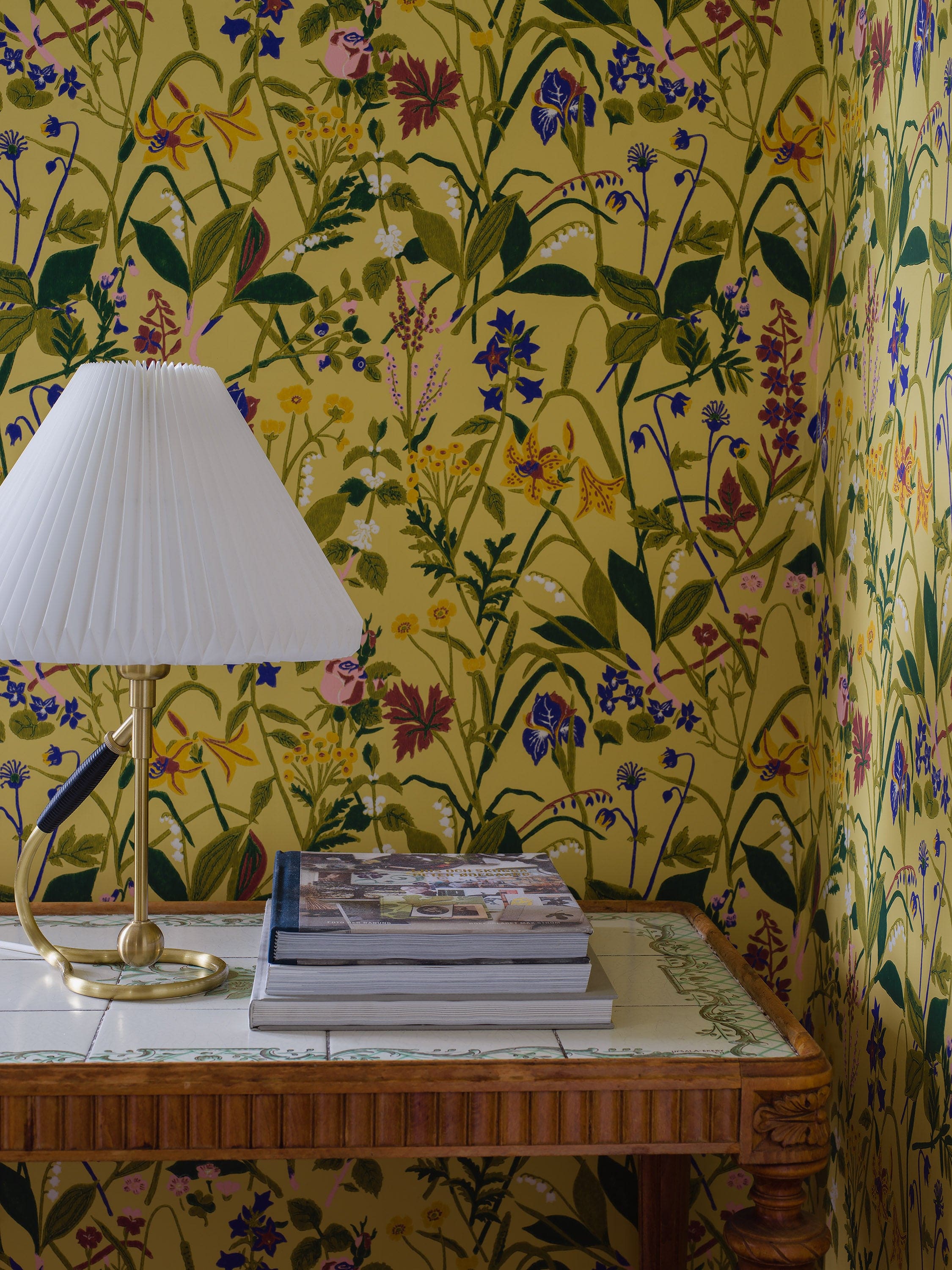 1963_RosOchLilja-3_Roomshot_Livingroom.jpg