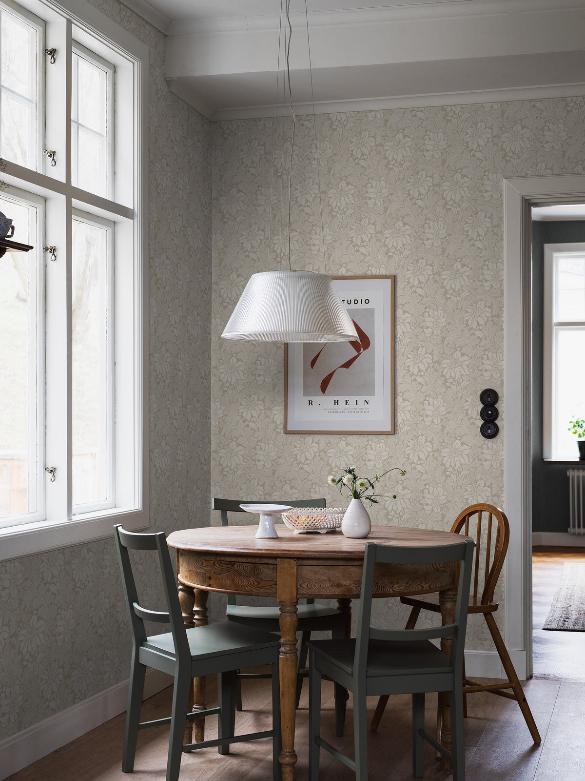 2011_Acanthus_Roomshot_Kitchen.jpg