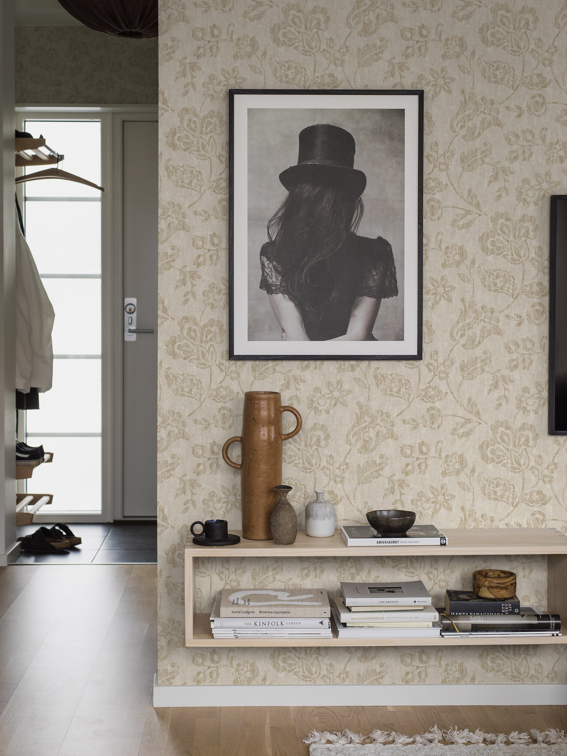 38740_Cornelia-1_Roomshot_Livingroom.jpg