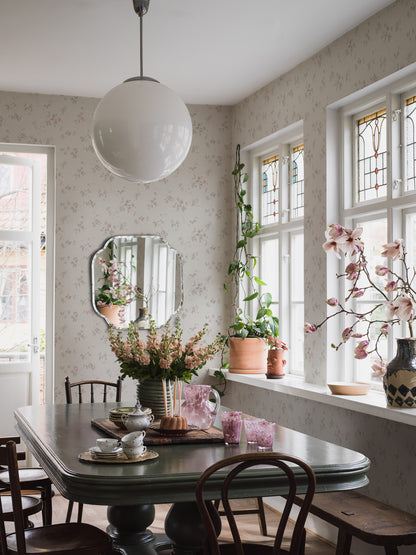 4257_VintageRose_Roomshot_1.jpg