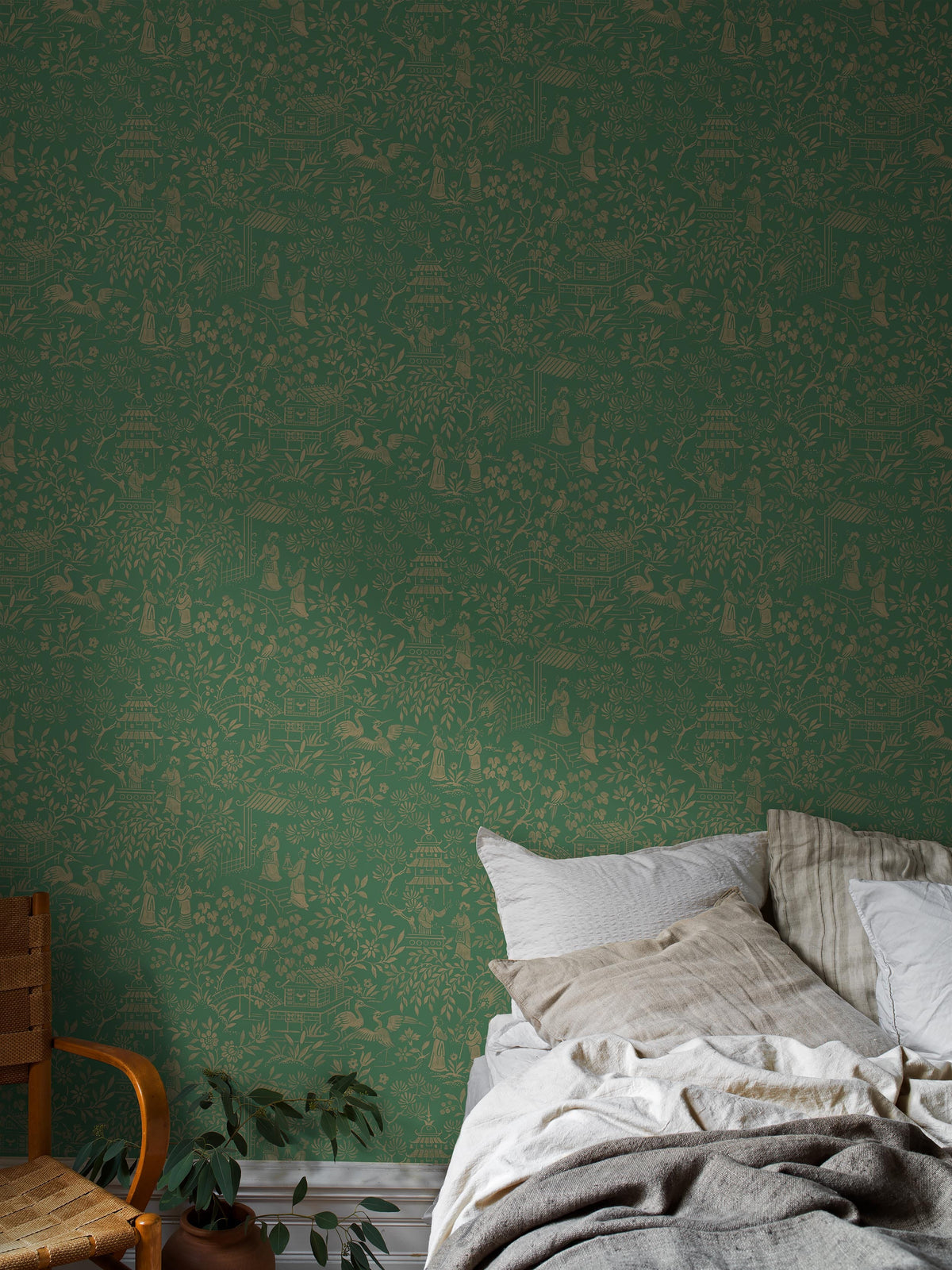 4271_OrientalGarden_Bedroom_Roomshot.jpg
