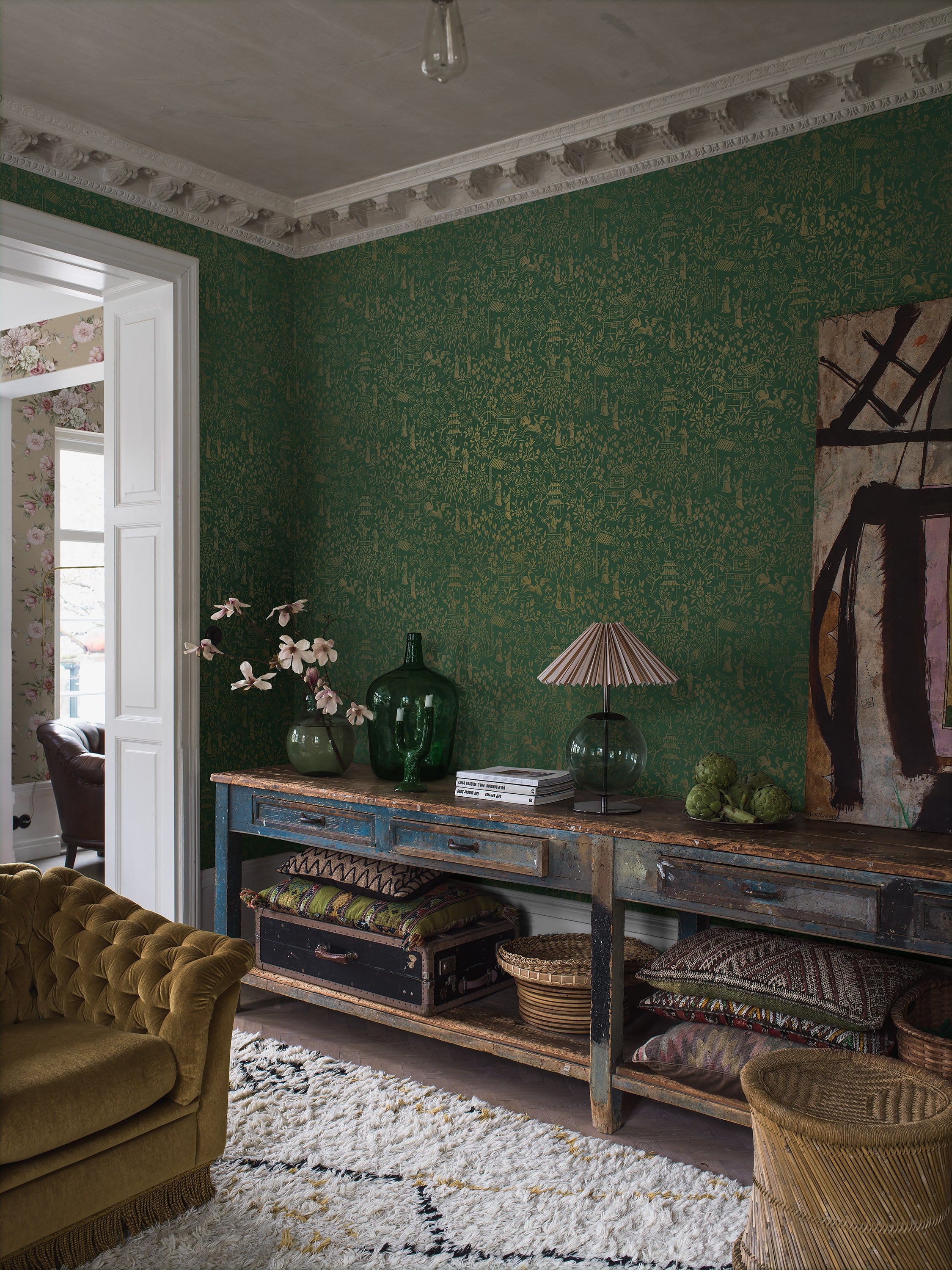 4271_OrientalGarden_Roomshot_Livingroom.jpg