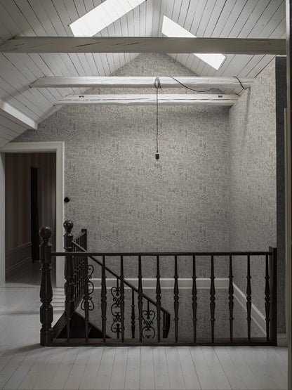 4273_OrientalGarden_Roomshot_Staircase.jpg