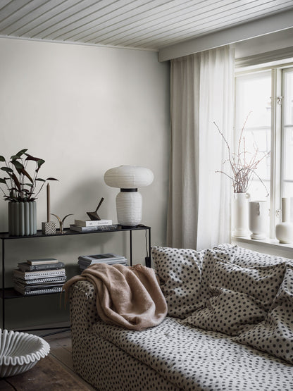 4302_BirchWhite_Roomshot.jpg