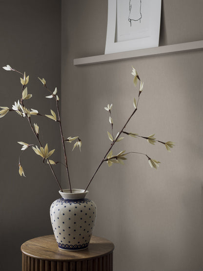 4313_Muscot_Linen-5_Roomshot_Livingroom.jpg