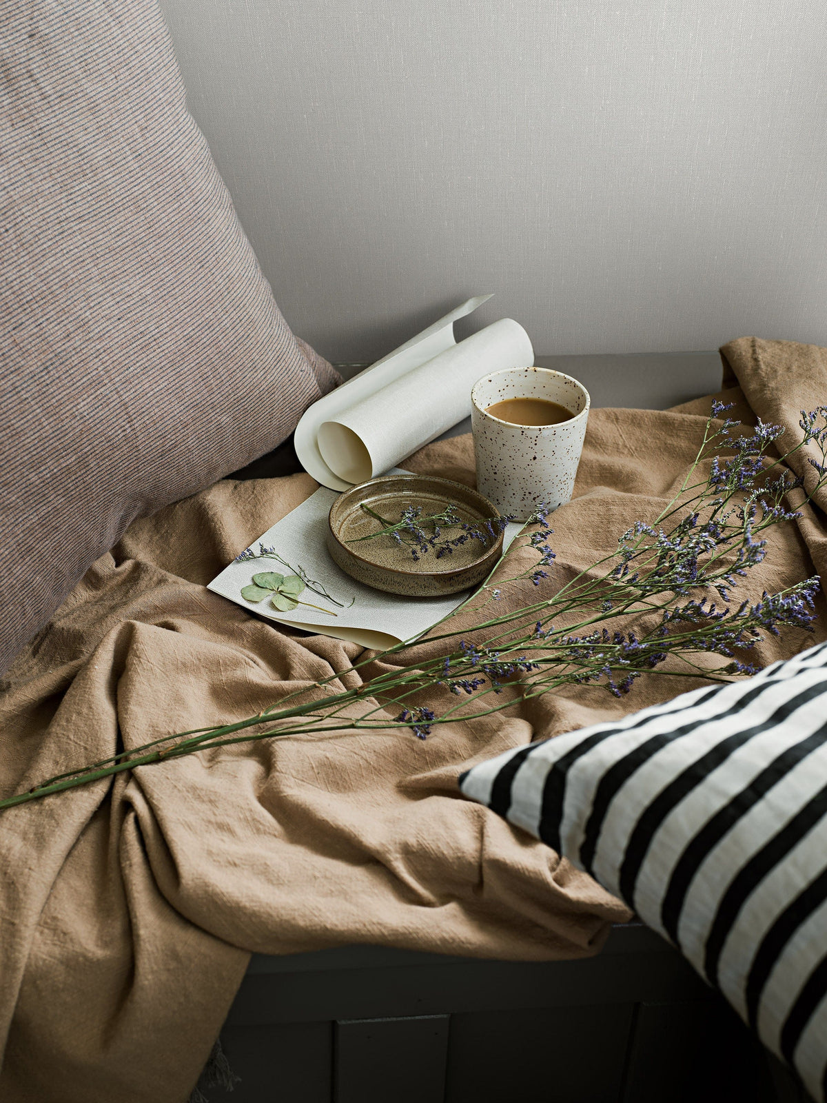 4319_Swedish_Grey-3_Roomshot.jpg