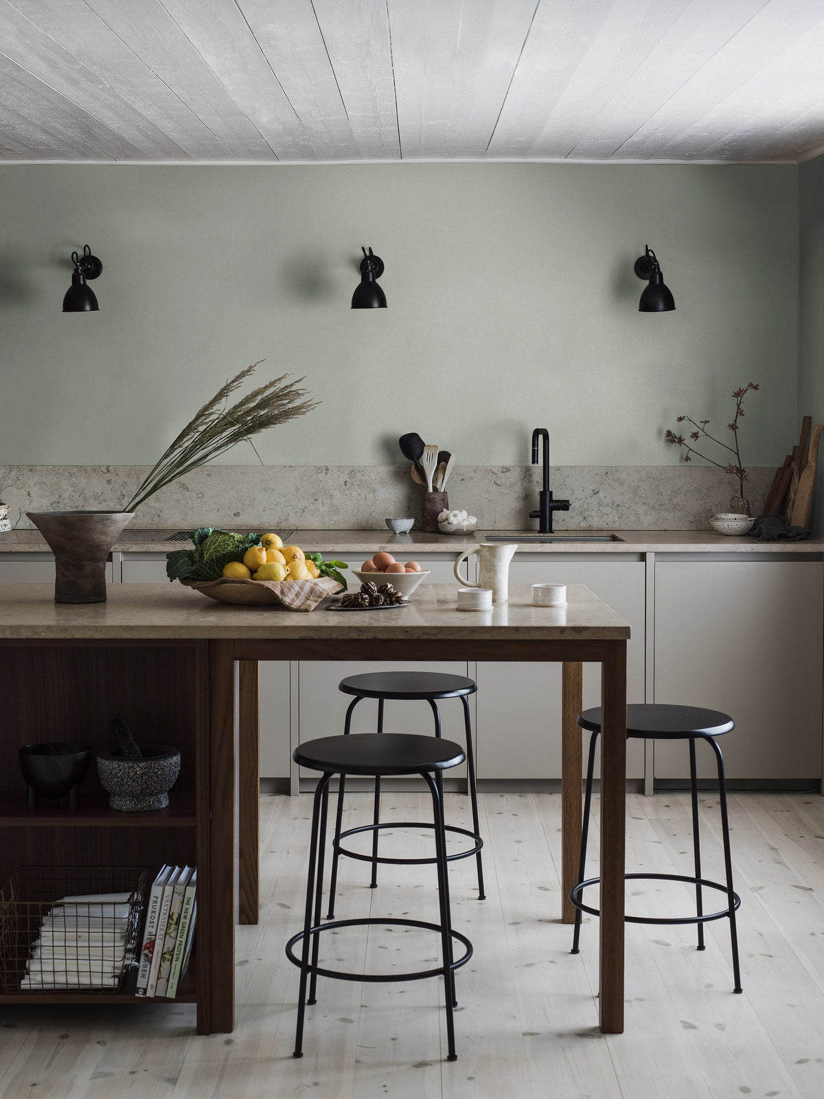4331_SoftJade_Roomshot_DiningArea.jpg
