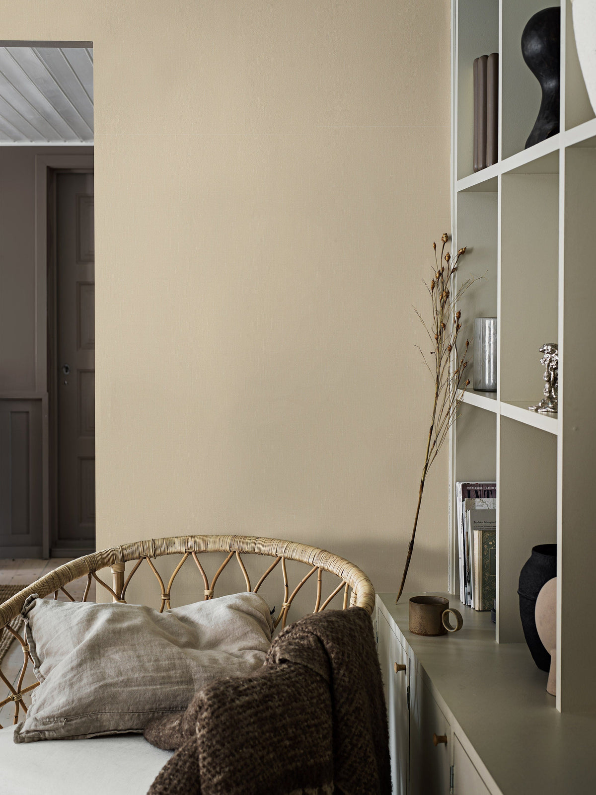 4337_SummerYellow_Roomshot_1.jpg