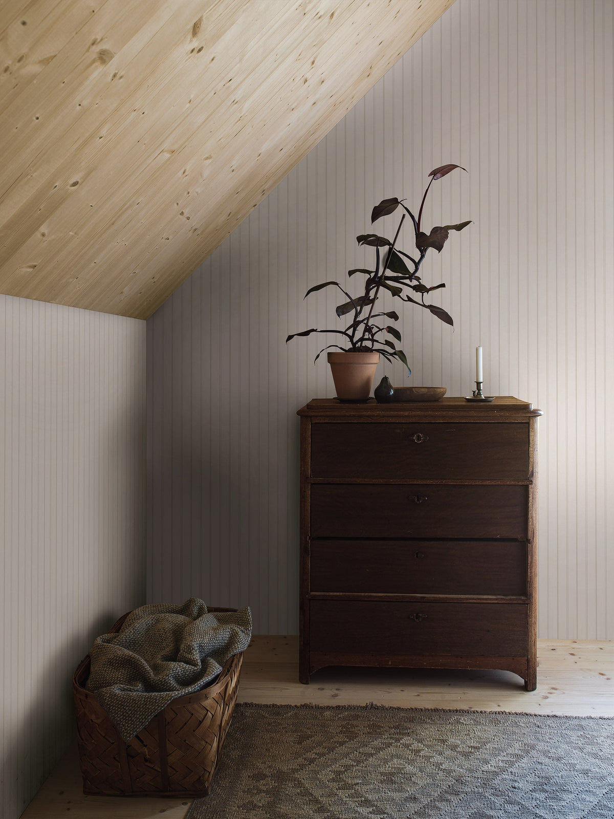 4716_WoodlandStripe_Roomshot_Bedroom.jpg