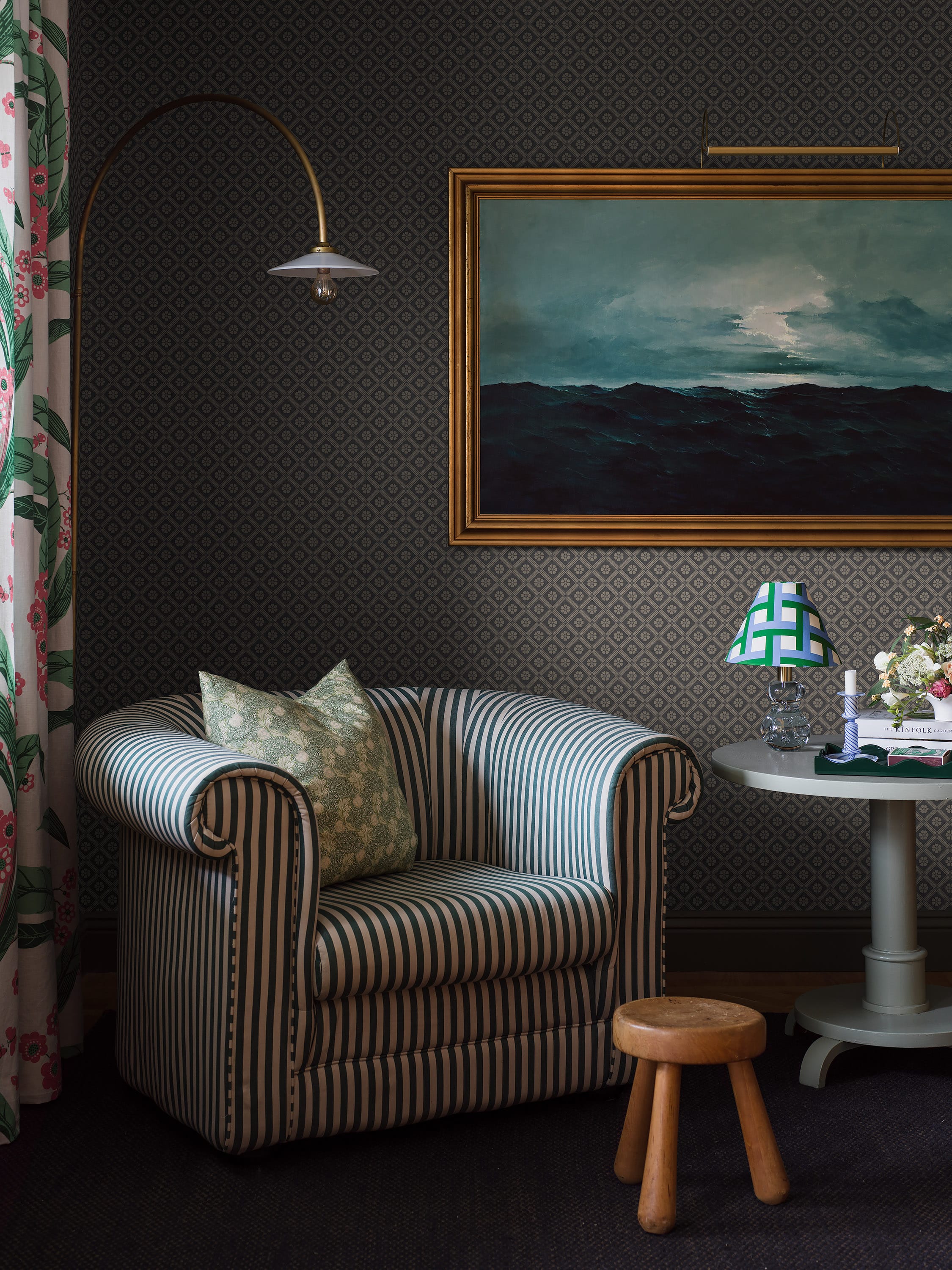 4821_Love-1_Roomshot_Livingroom.jpg
