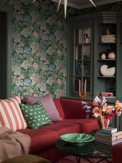 4834_CarnationGarden-1_Roomshot_Livingroom.jpg