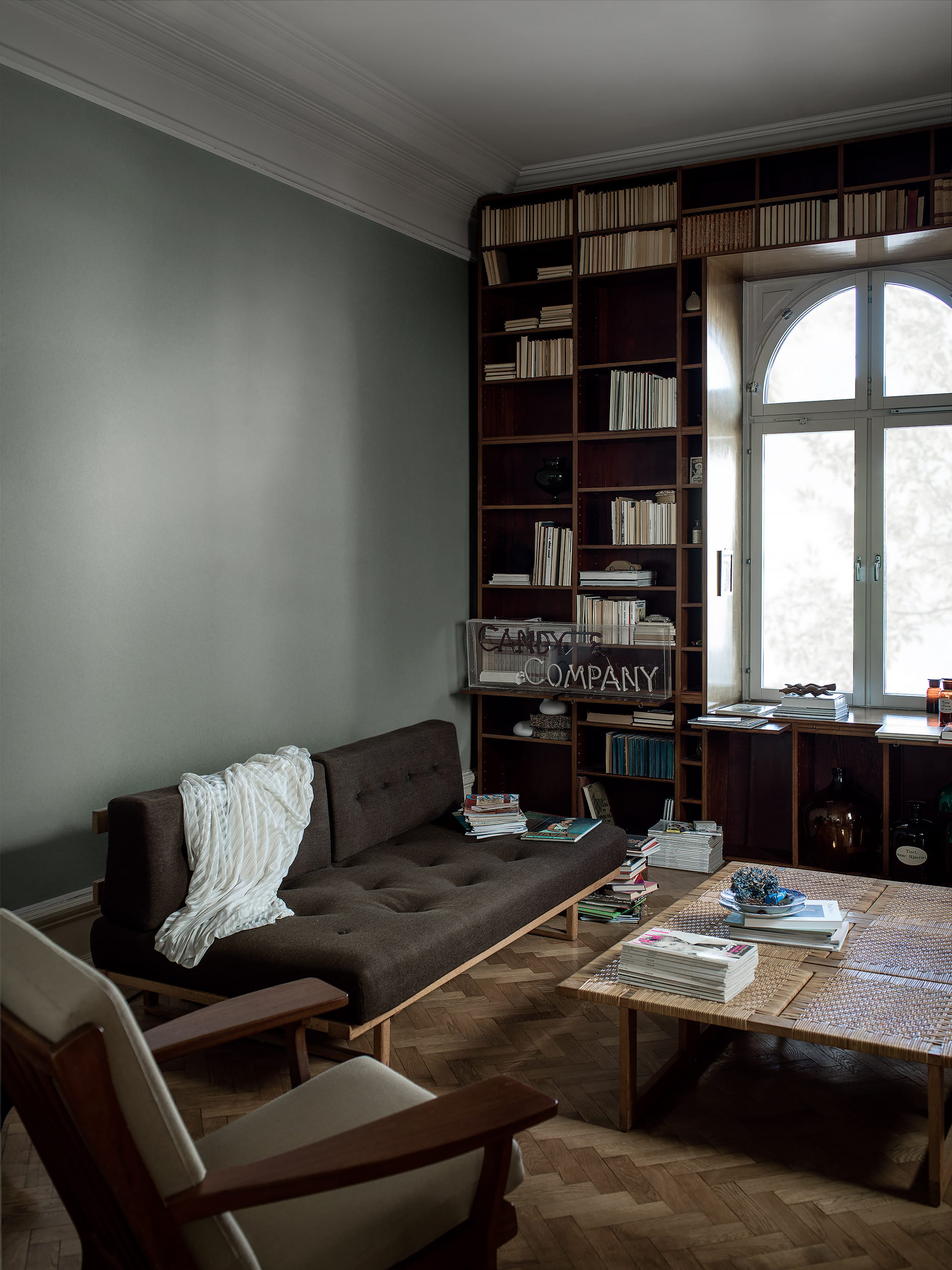4881_MixMetallic_Roomshot.jpg