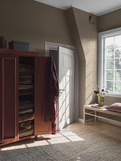 5061_ShadesOrpriment_Roomshot.jpg