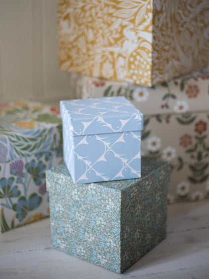 604817_NewHeritage_Boxset_Detail_2.jpg